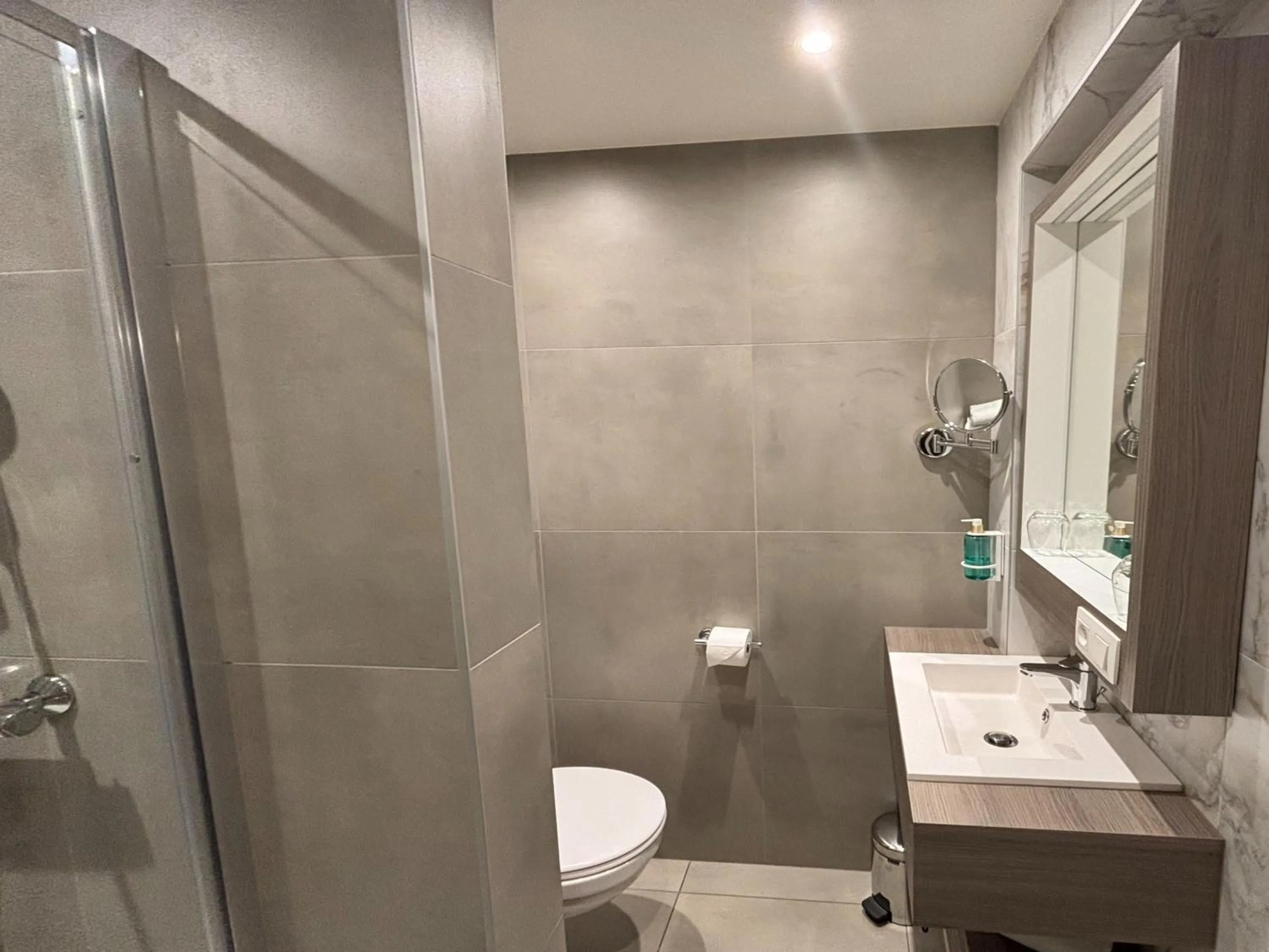 Toilet in Hotel Uilenspiegel