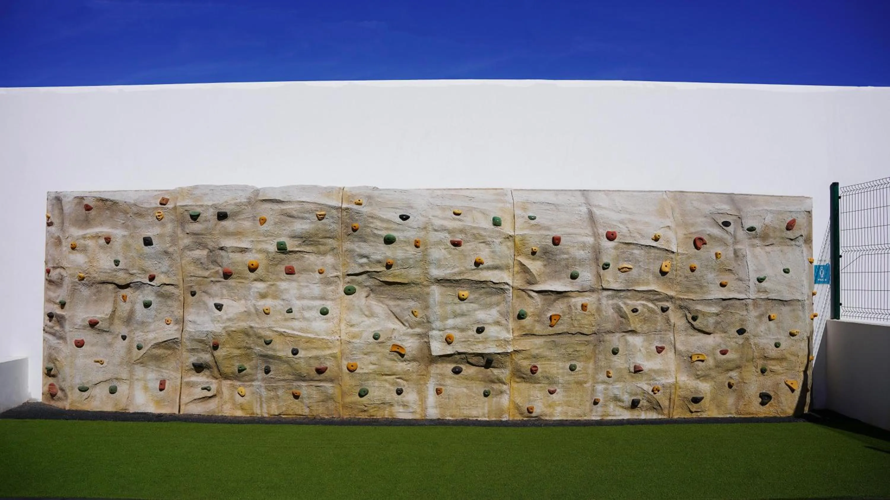 Activities in Coral Cotillo Beach