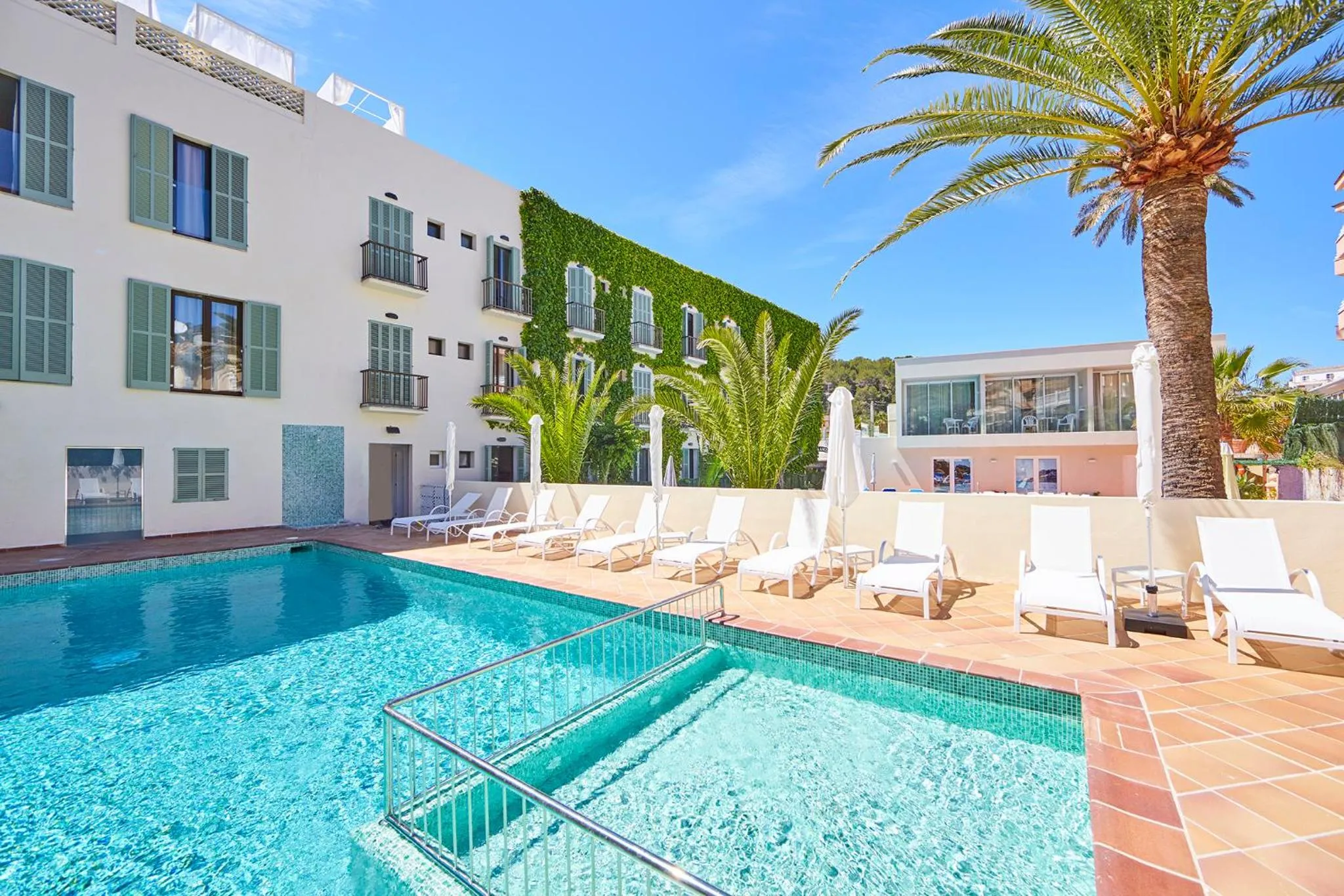 Pool view in Cupido Boutique Hotel