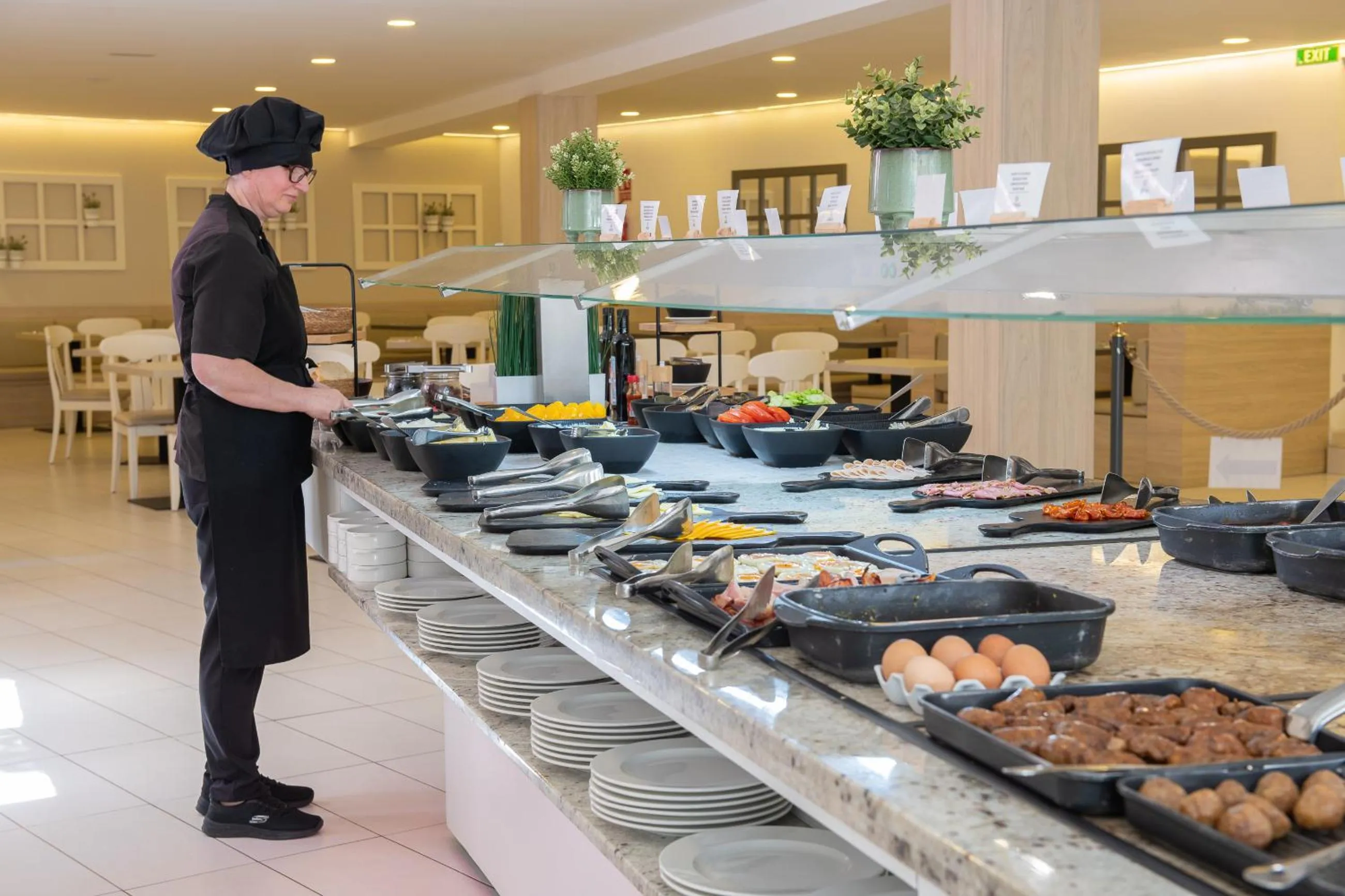 Breakfast in FLOR los Almendros Hotel