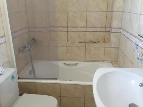 Toilet in Finiki Plaza