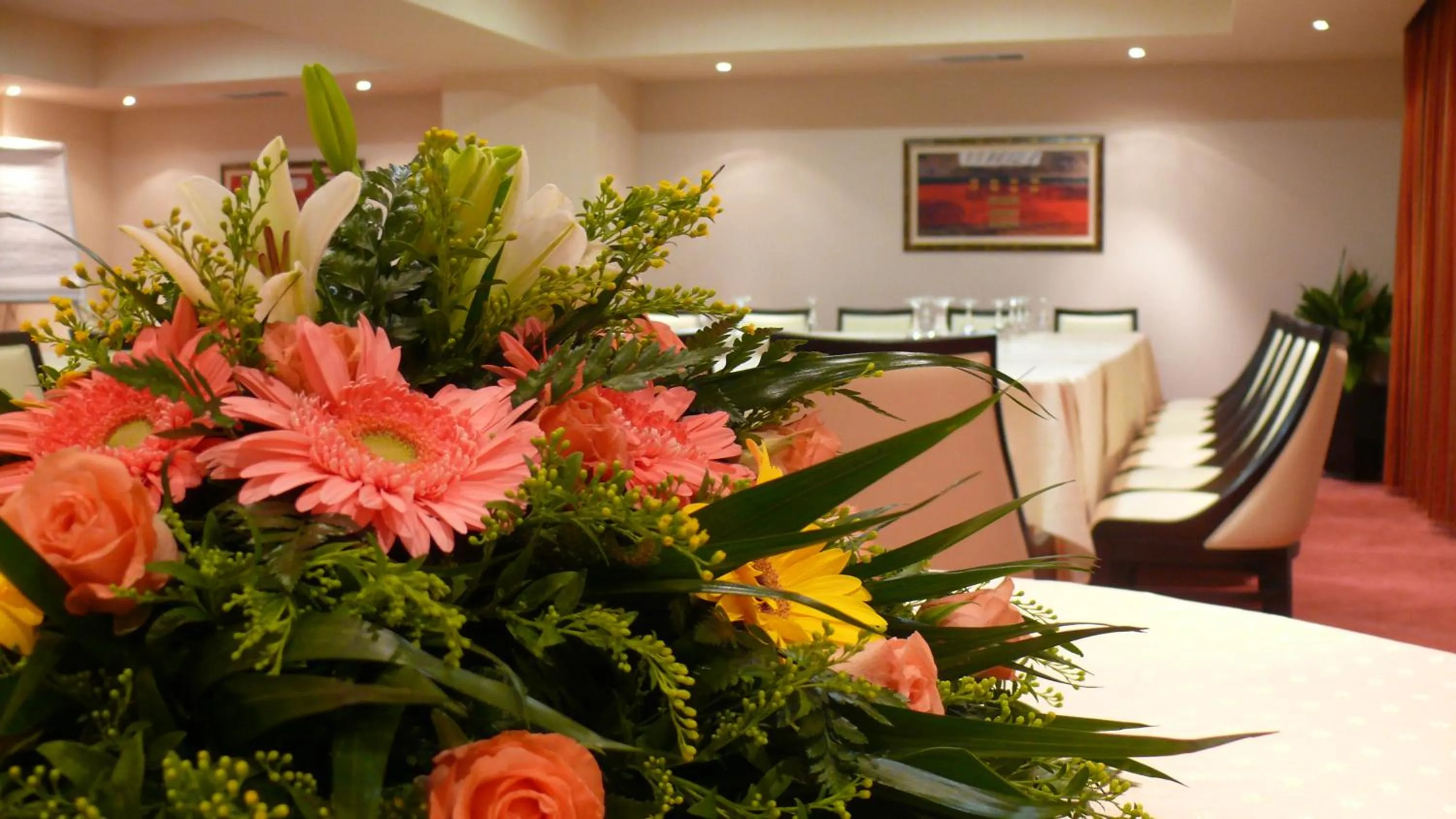 Meeting/conference room in Olympia Golden Beach Resort & Spa