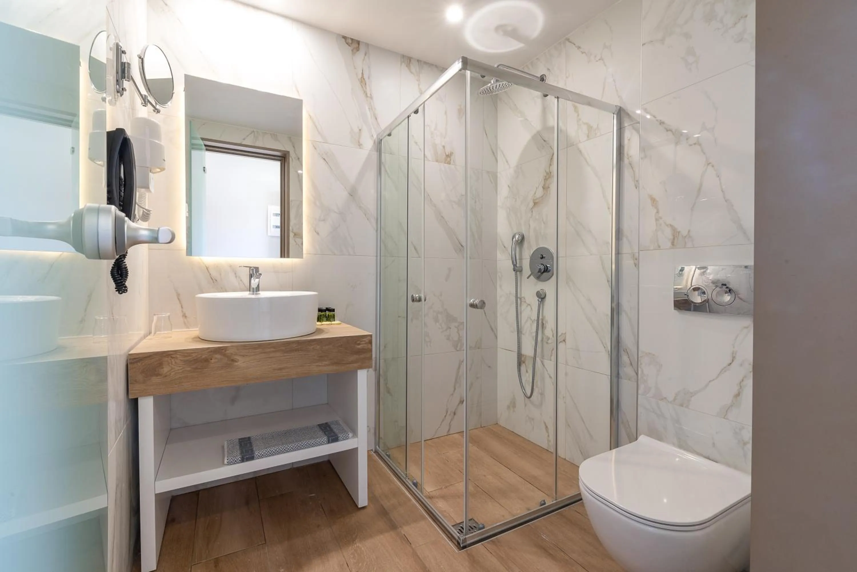 Shower in Poseidon Hotel Sea Resort