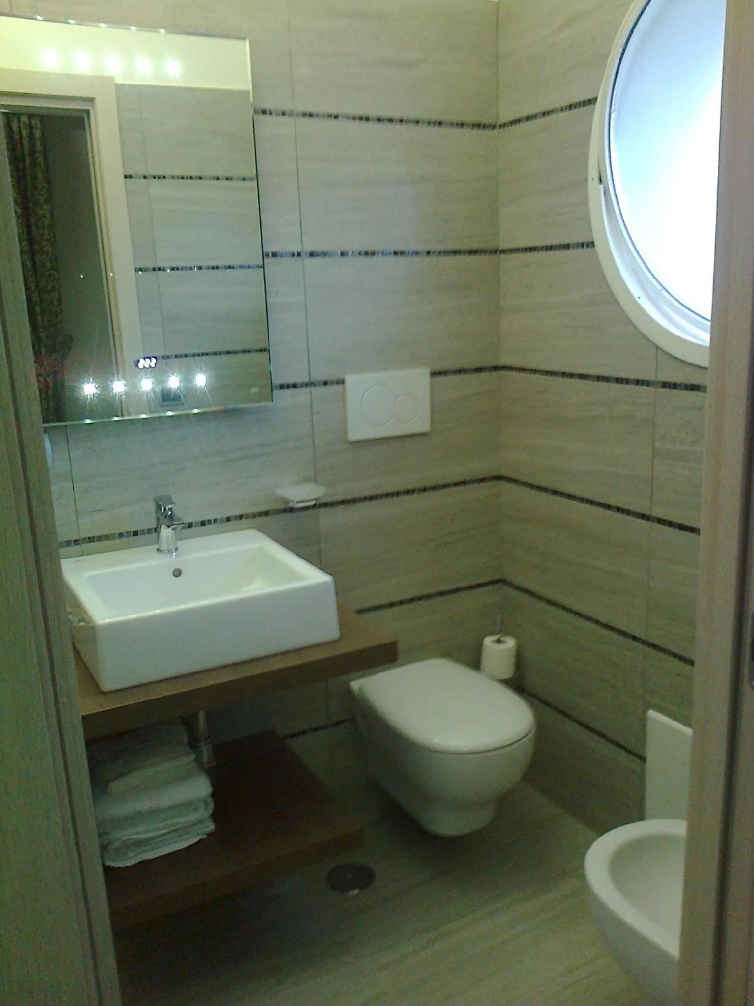Bathroom in Hotel L'Approdo