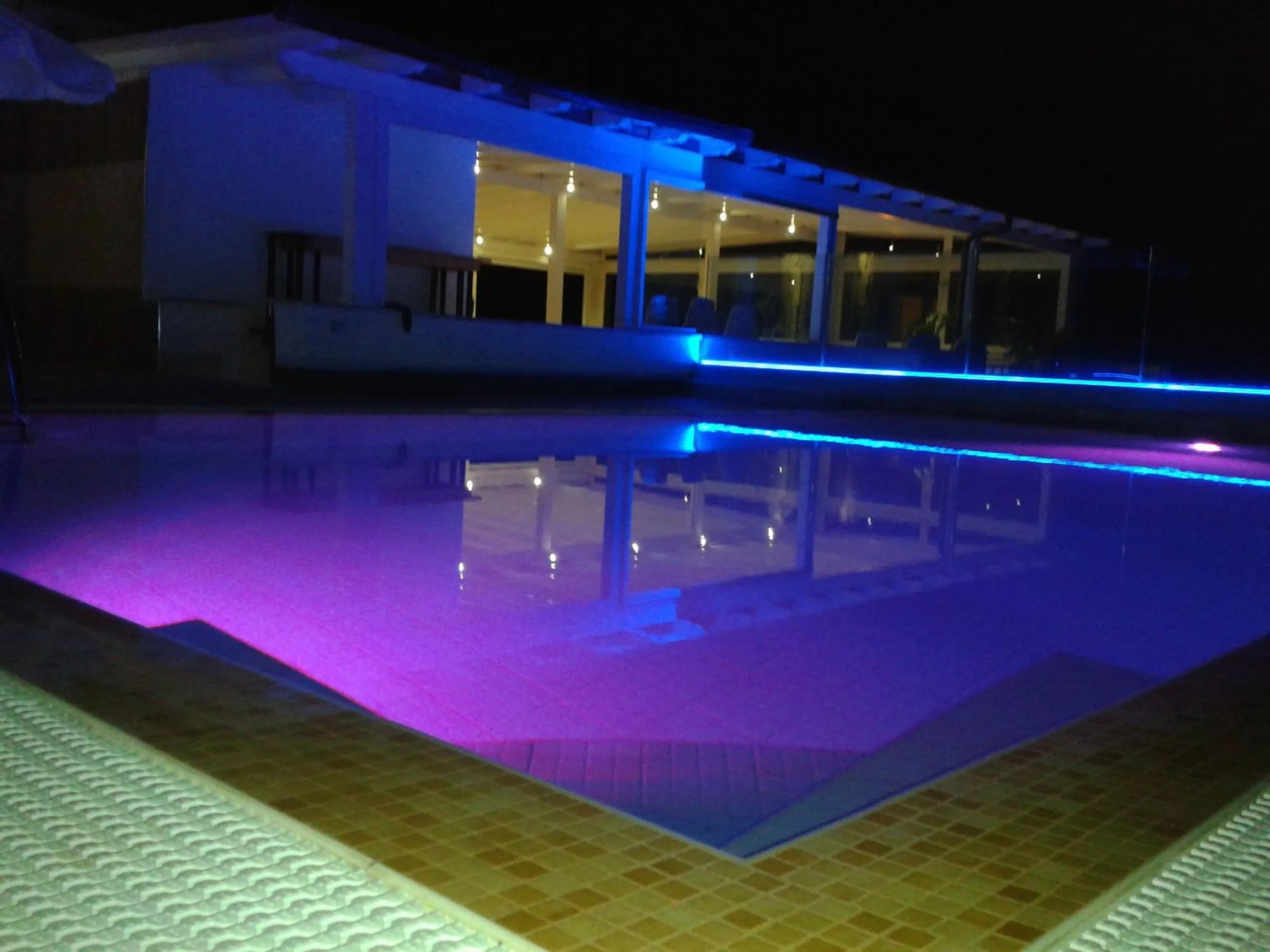 Night in Hotel L'Approdo