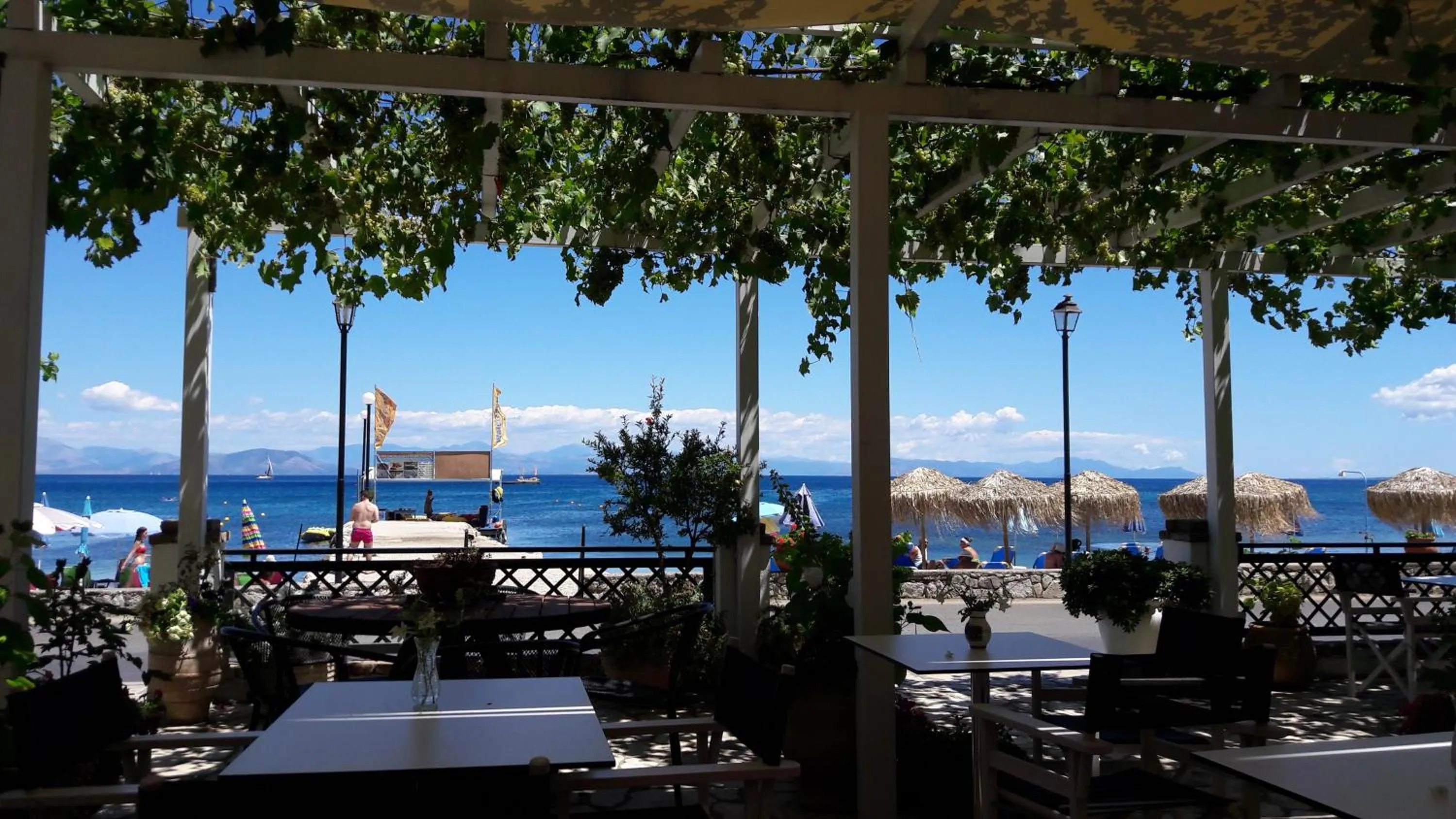 Lounge or bar in Eros Beach Hotel