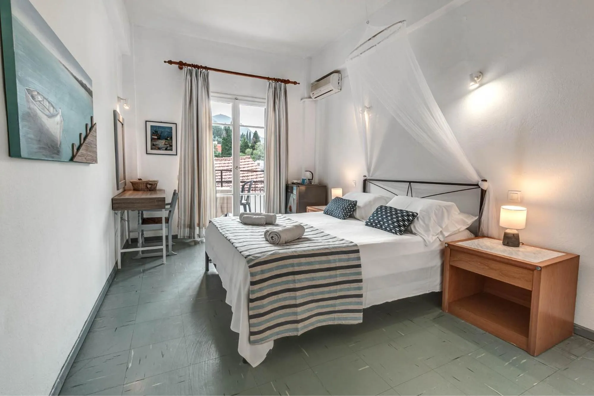 Bed in Eros Beach Hotel