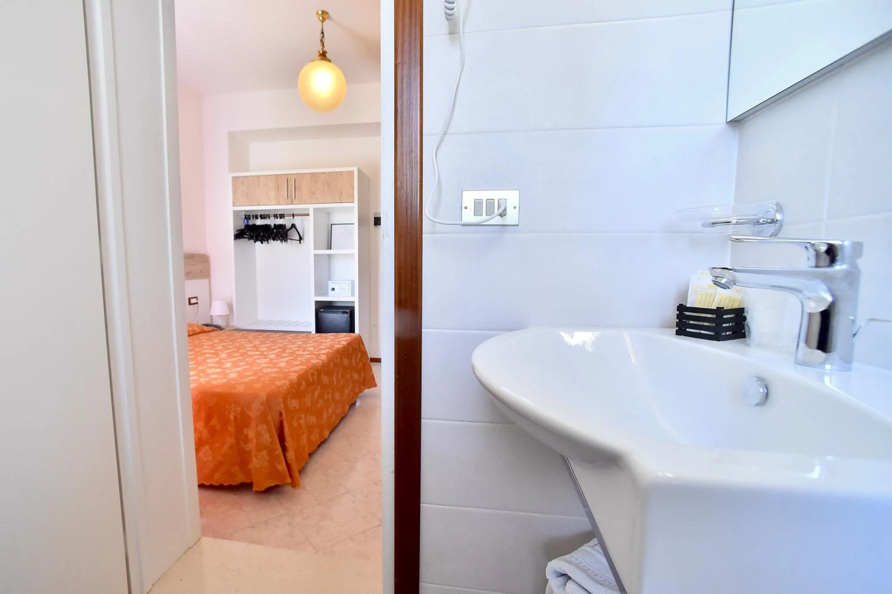 Photo of the whole room, Bed in Hotel Di Giovanni