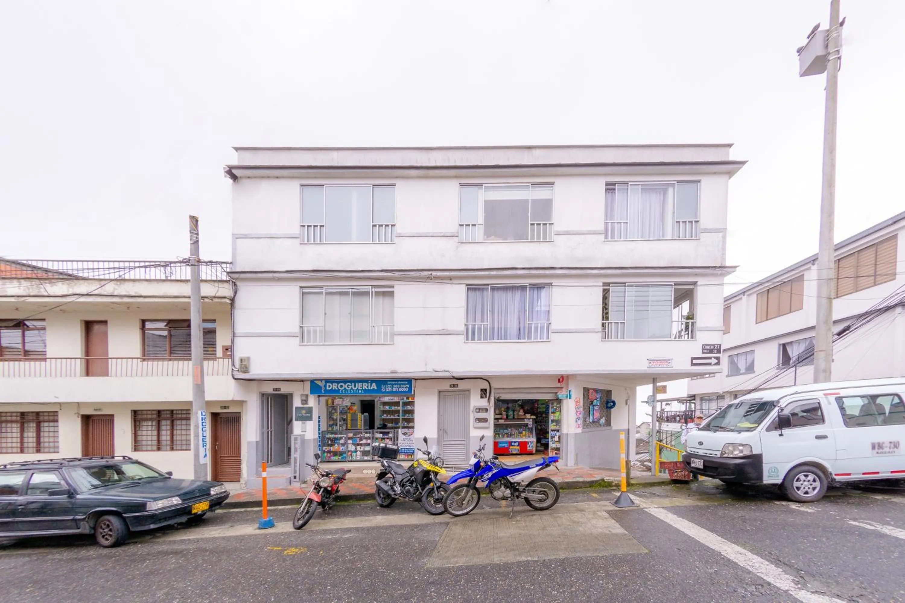 Facade/entrance in Casa Mama Hotel