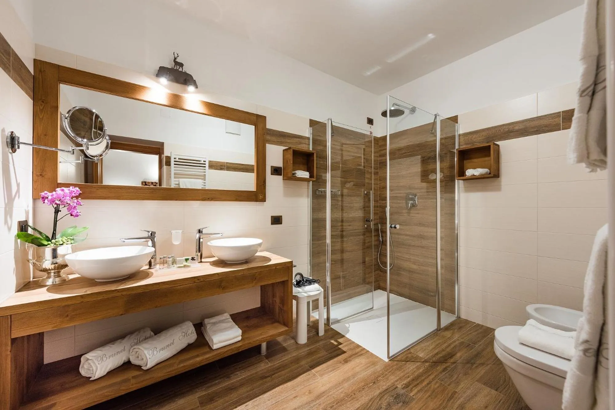 Bathroom in Brunet - The Dolomites Resort