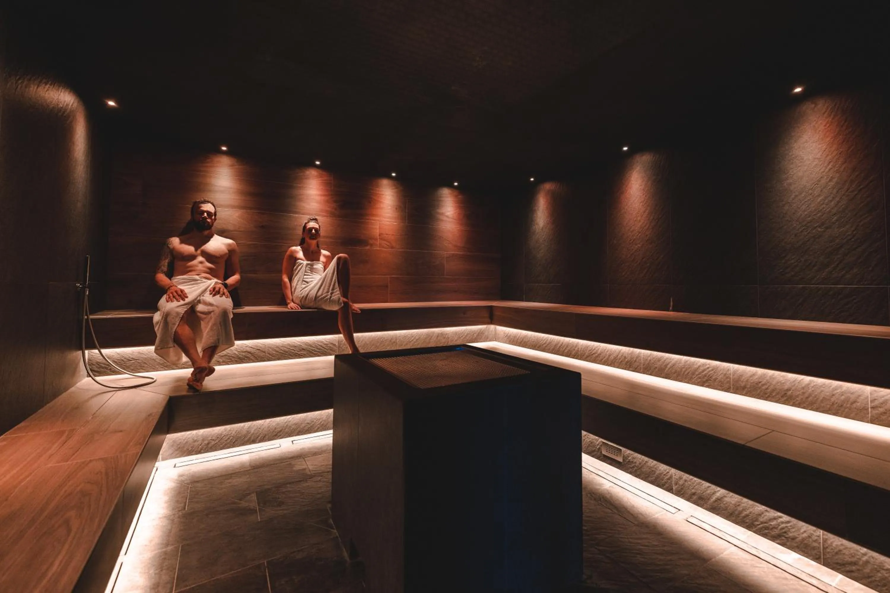 Hot Spring Bath in Brunet - The Dolomites Resort