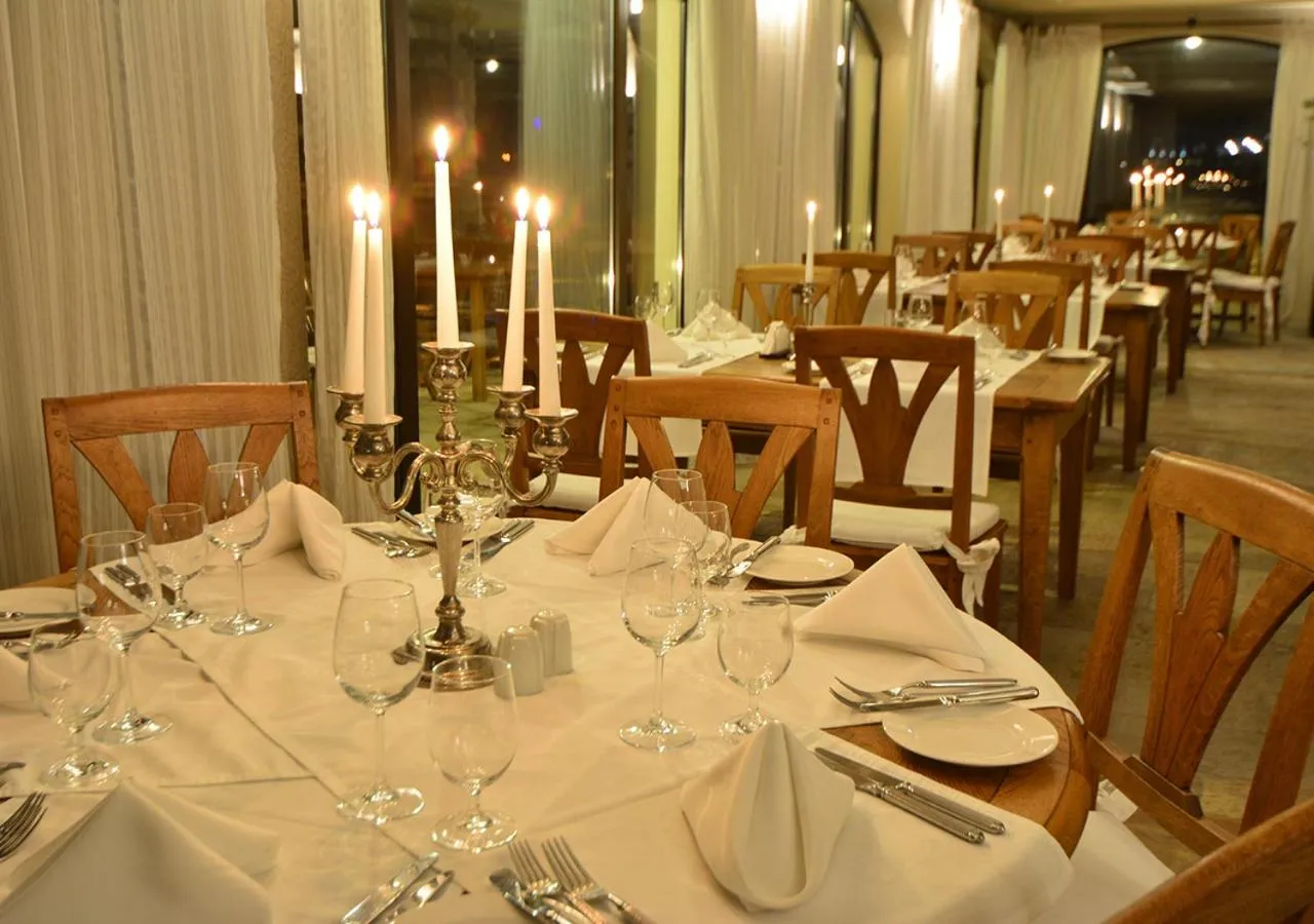 Restaurant/places to eat in BlackSeaRama Golf & Villas