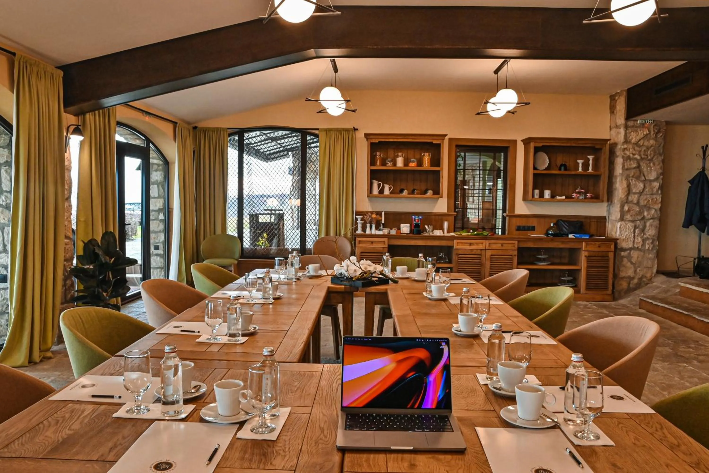 Seating area in BlackSeaRama Golf & Villas