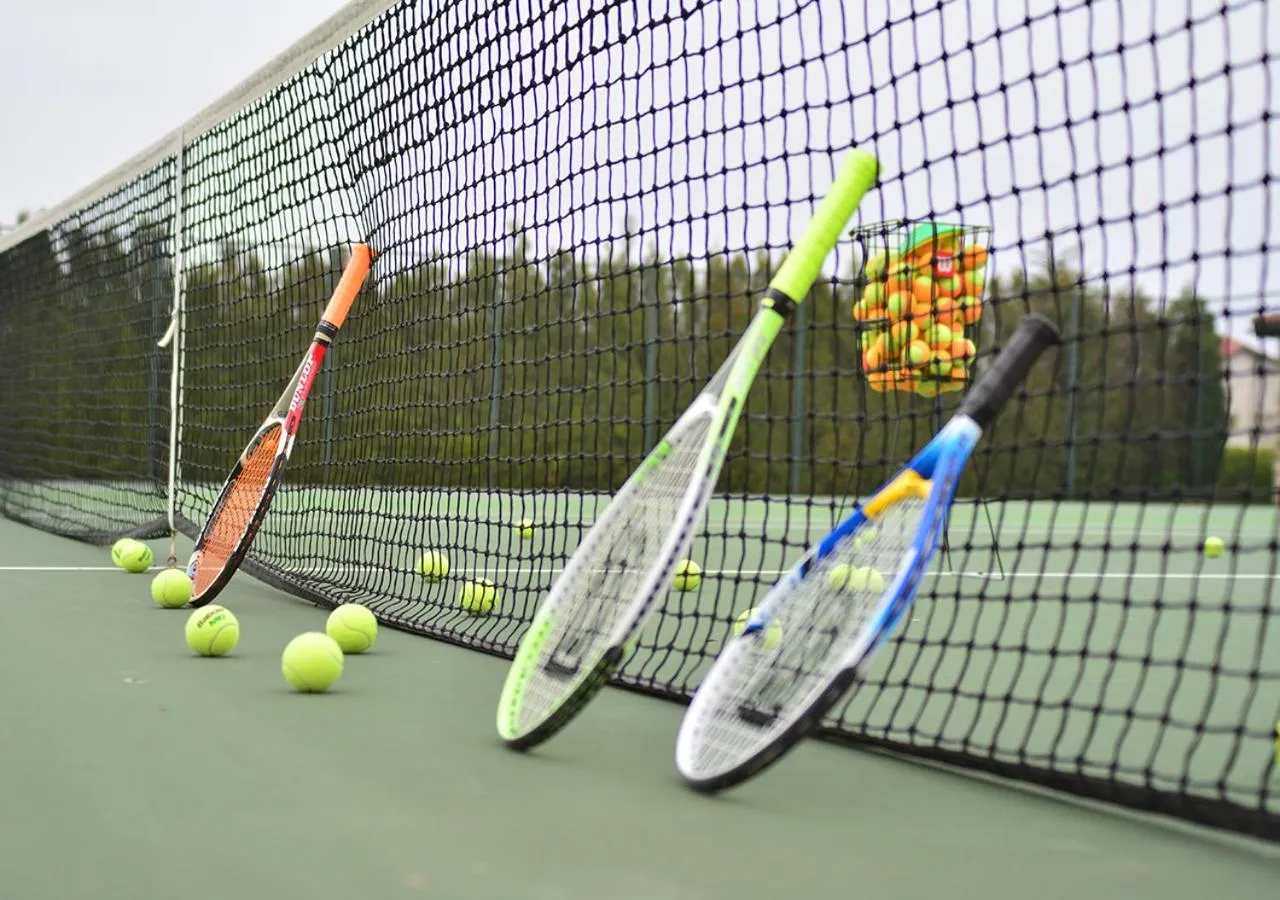 Tennis court in BlackSeaRama Golf & Villas