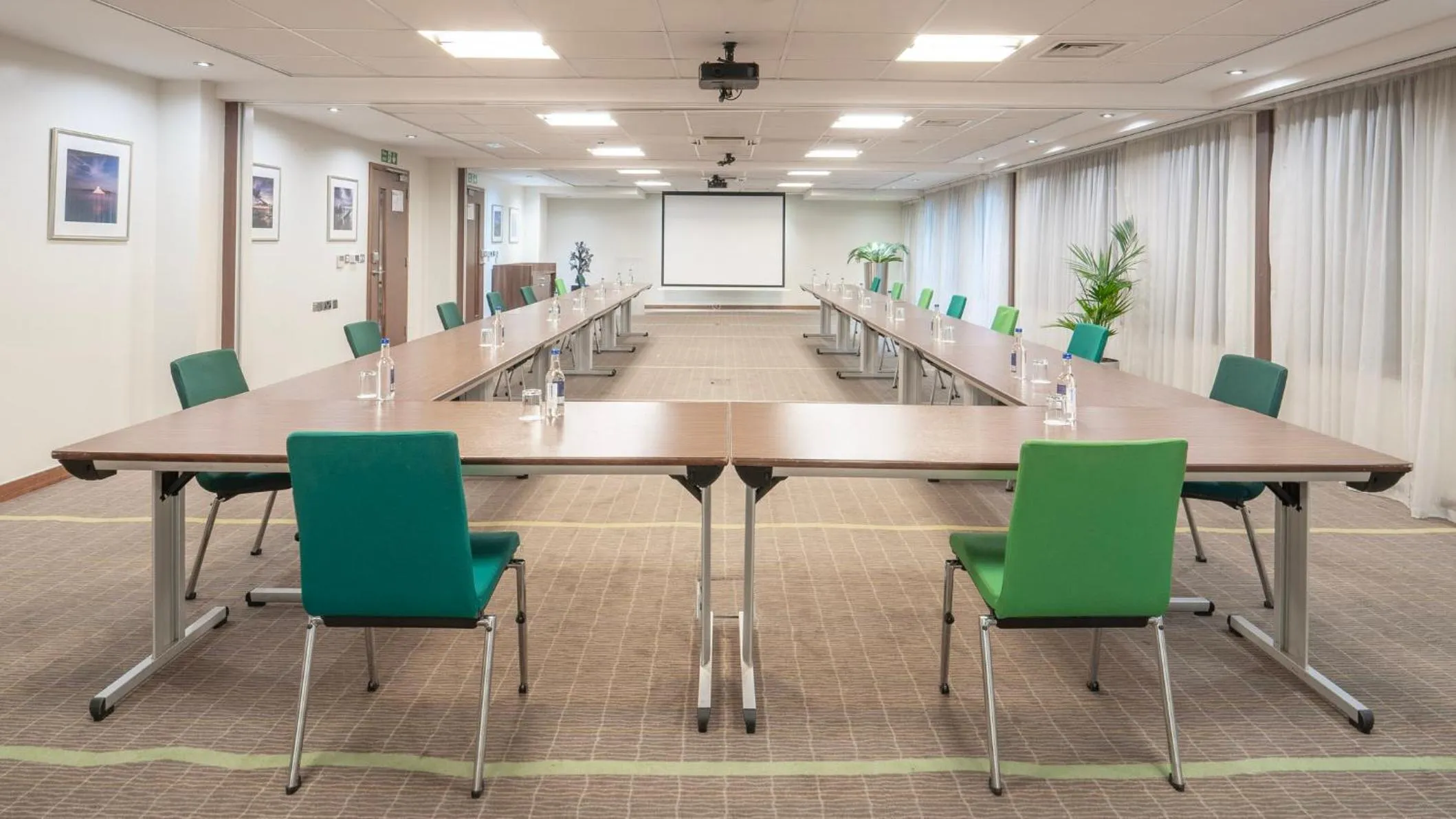 Meeting/conference room in Holiday Inn Bristol City Centre by IHG