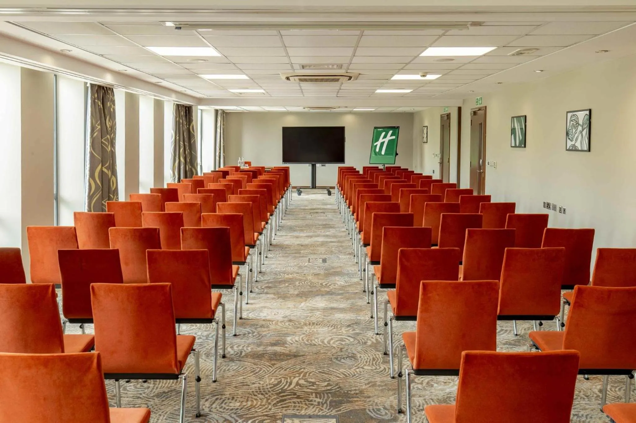 Meeting/conference room in Holiday Inn Bristol City Centre by IHG