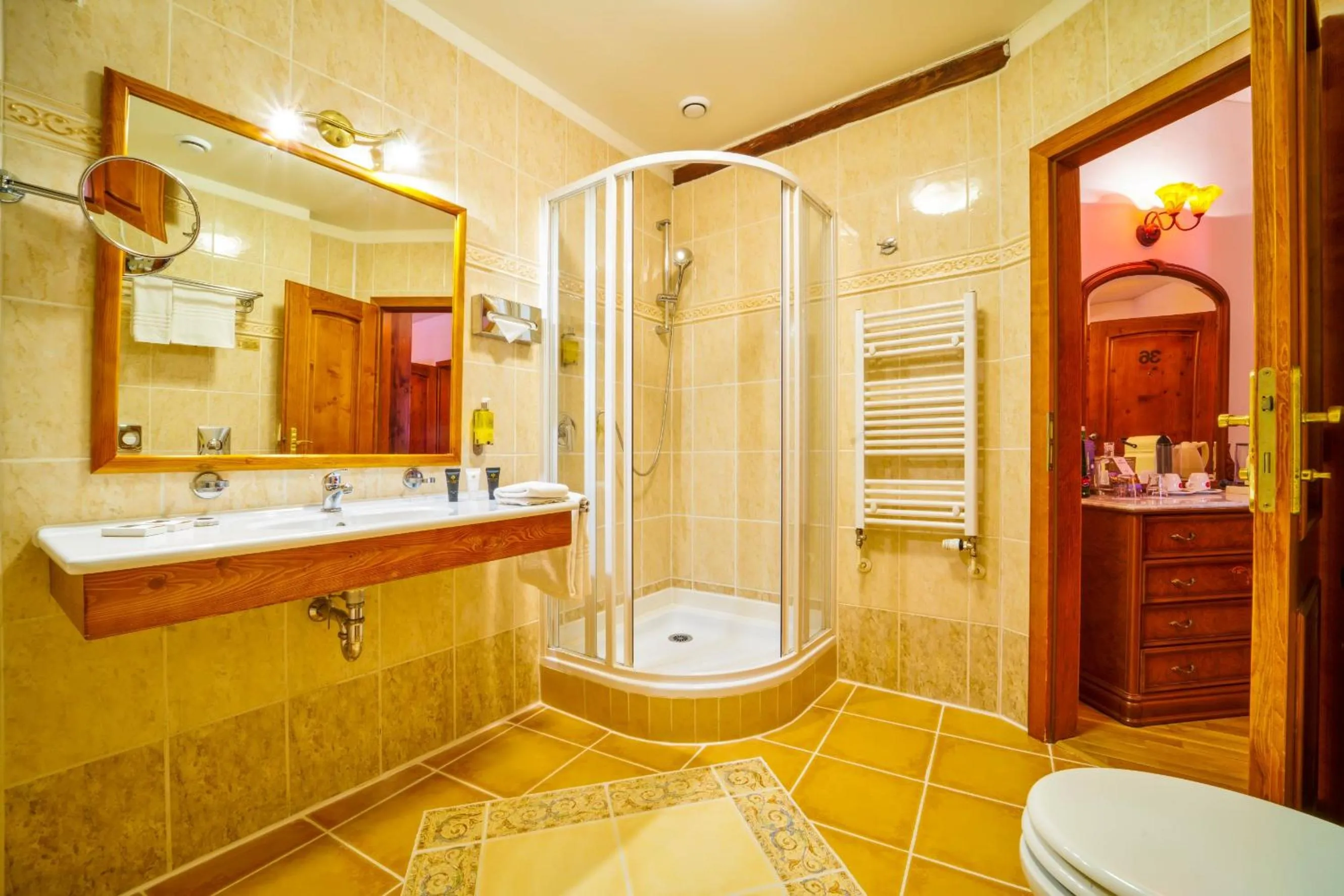 Shower in Josephine Old Town Square Hotel - Czech Leading Hotels