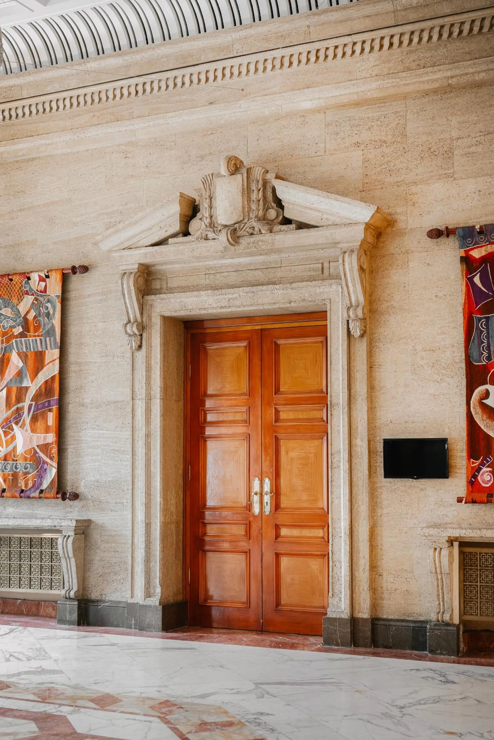 Property building in Sofia Balkan Palace