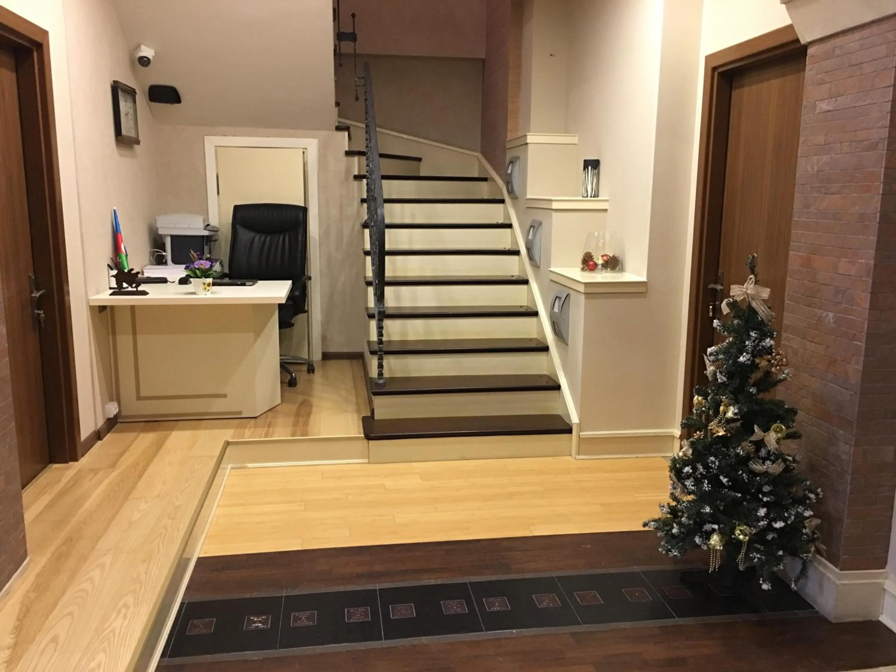 Lobby or reception in Baku Sea View Hotel