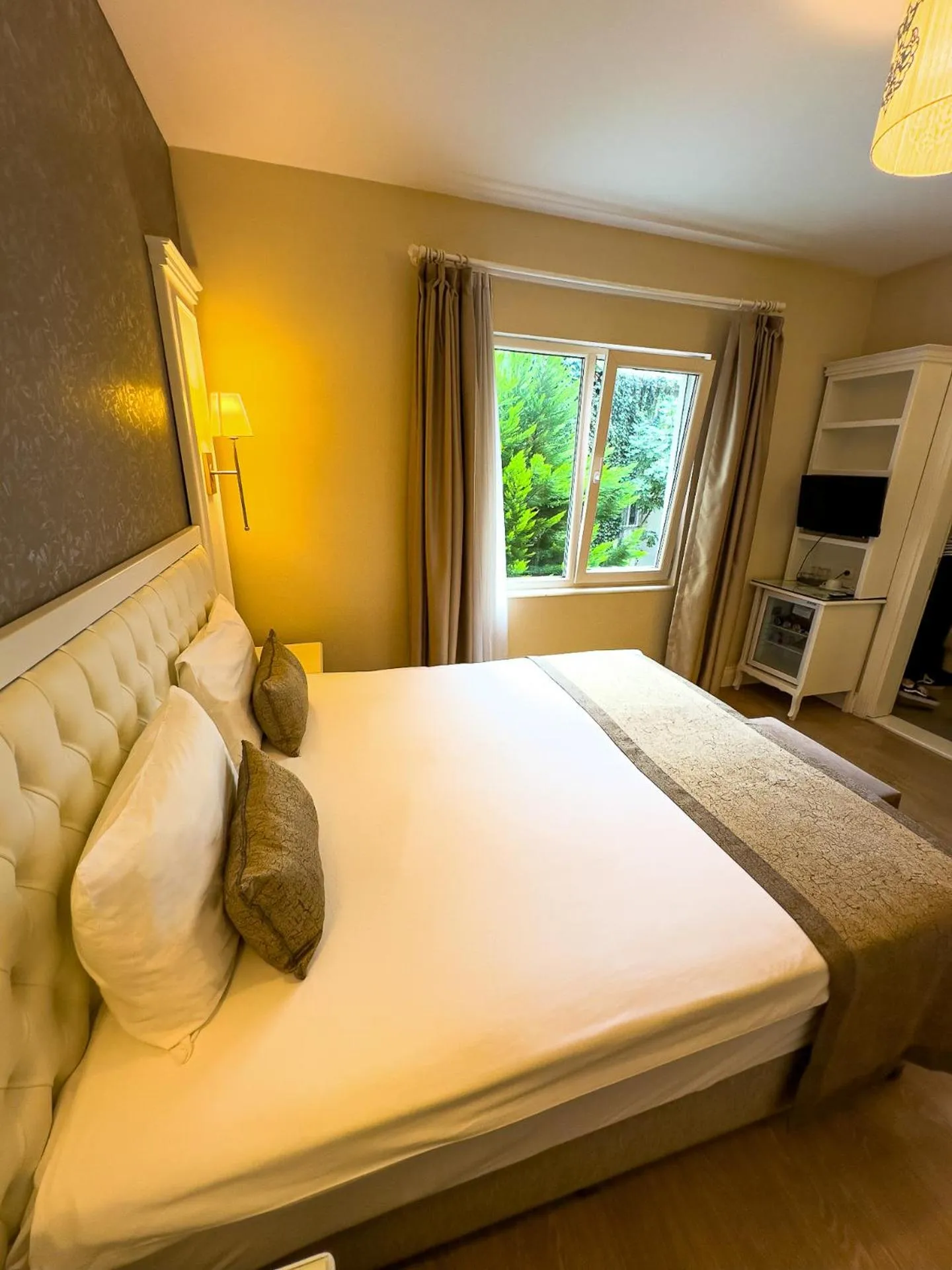 Bed in Sarnic Premier Hotel