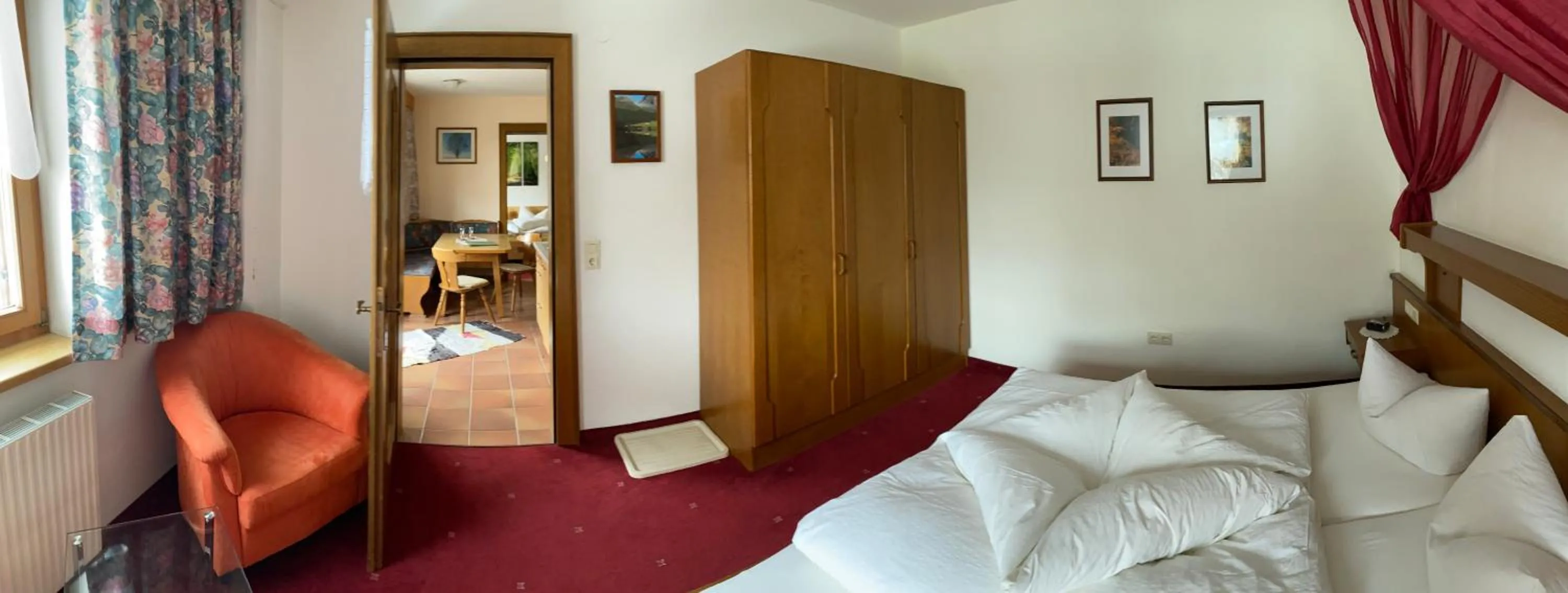 Bed in Landhaus Engadin