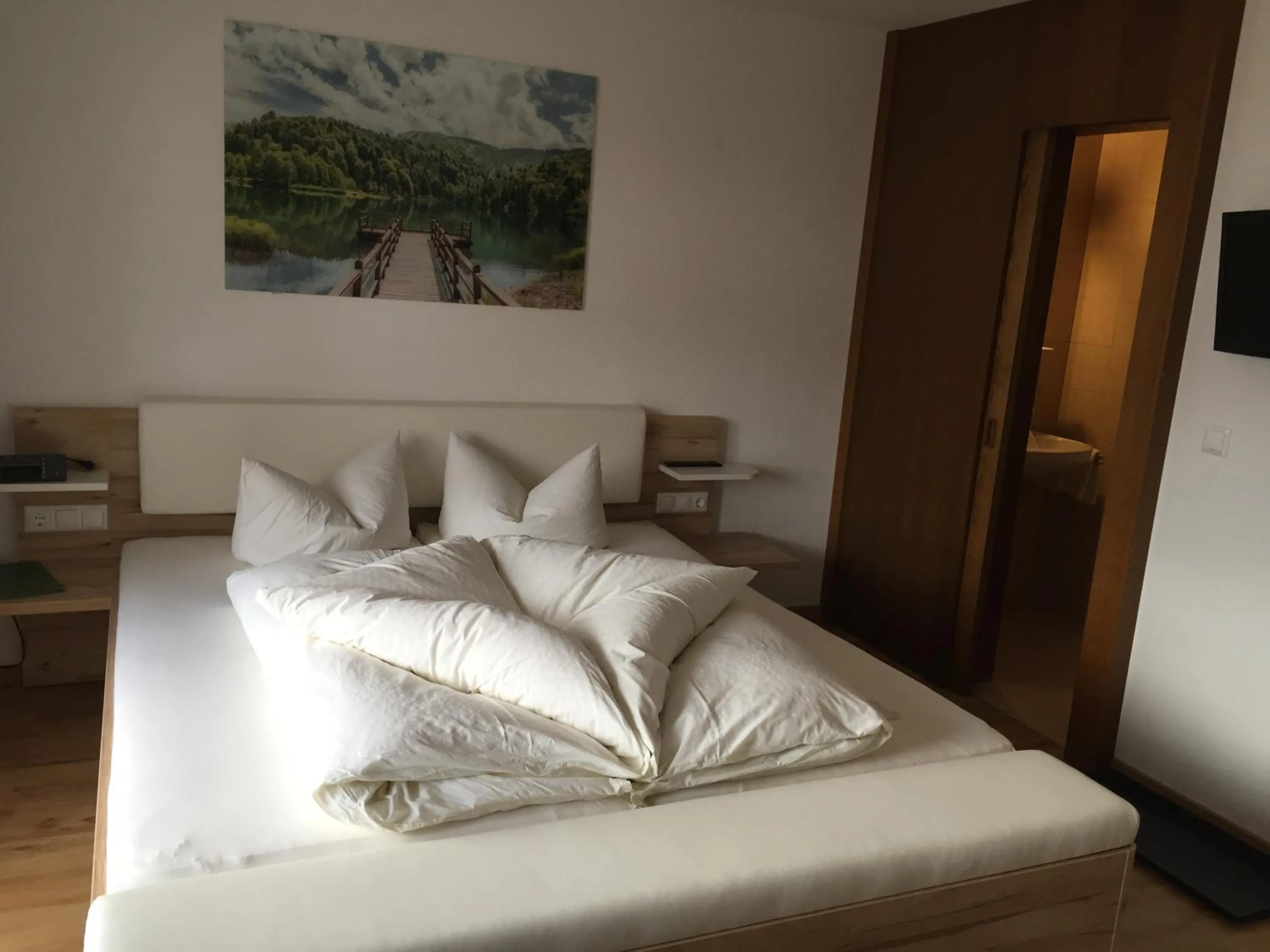 Bed in Landhaus Engadin