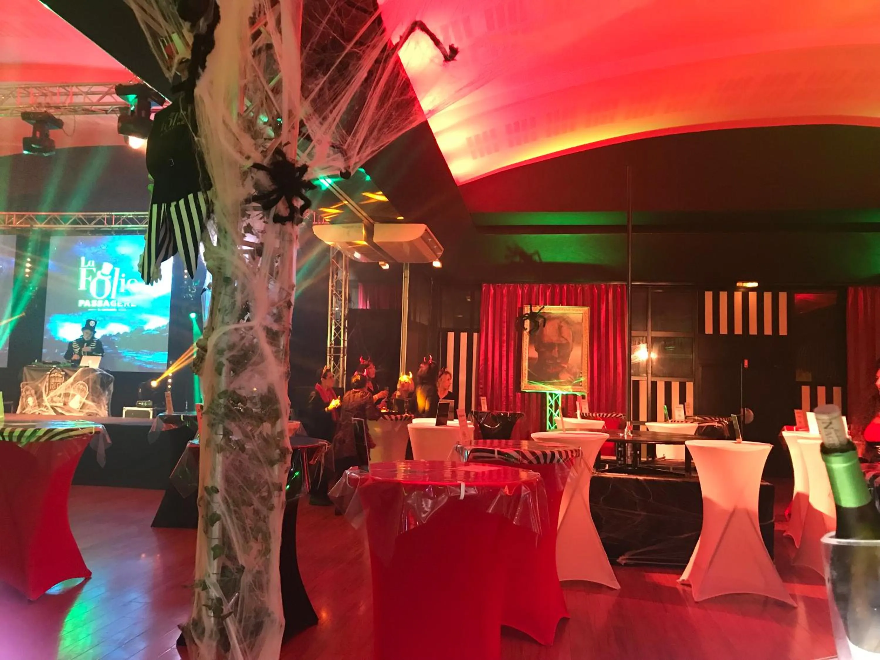 Grand Hôtel de Nîmes 4 étoiles