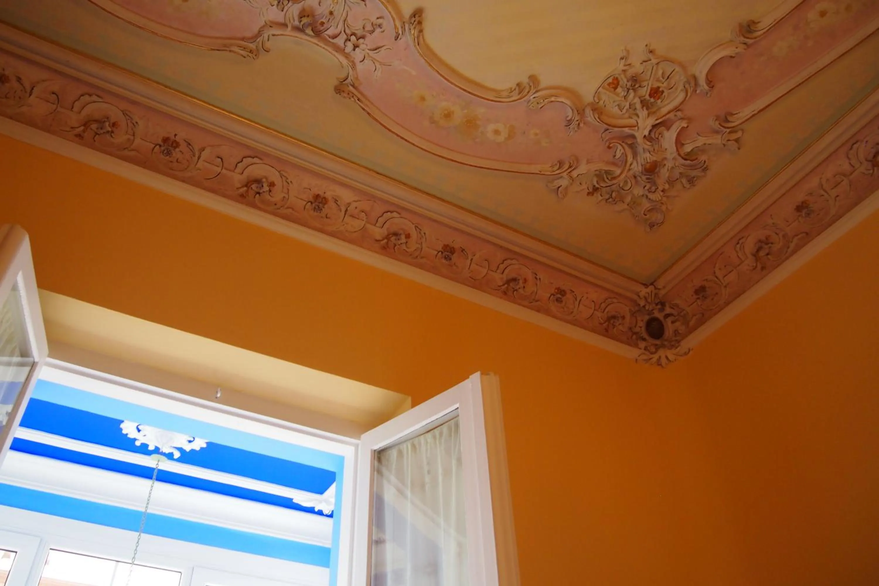 Decorative detail in Hotel El Xalet