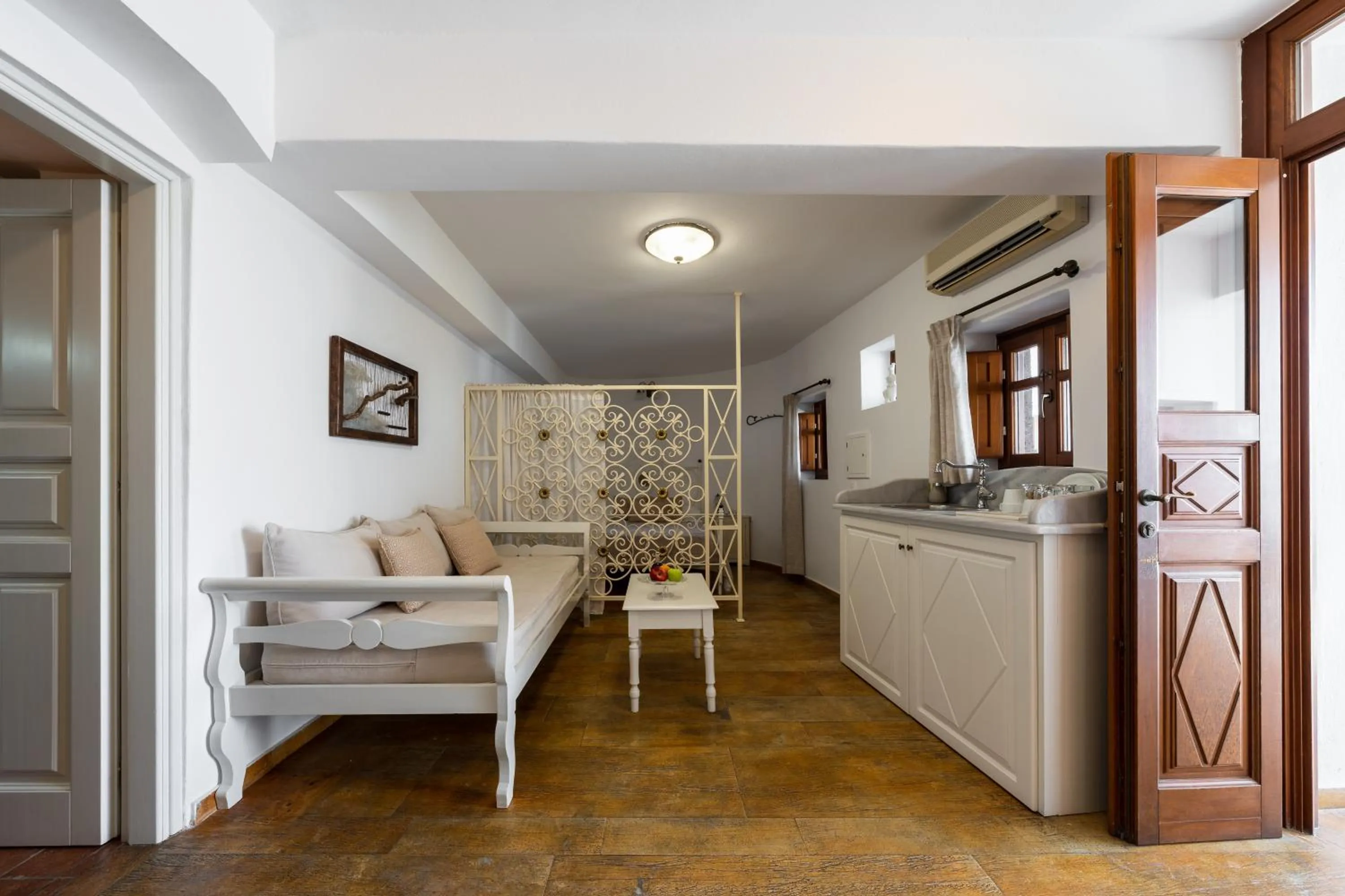 Bed in Smaro Studios