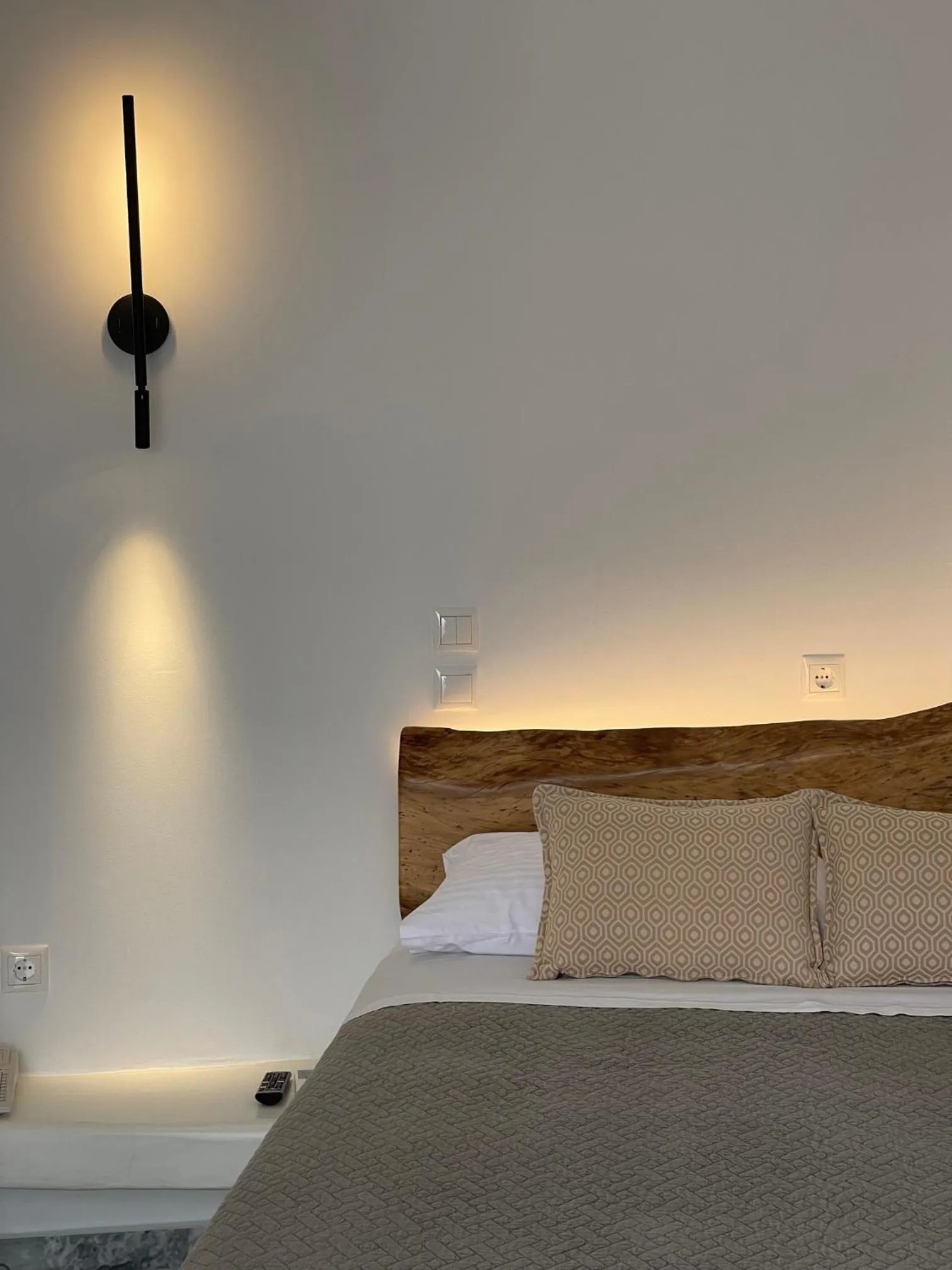 Bed in Smaro Studios