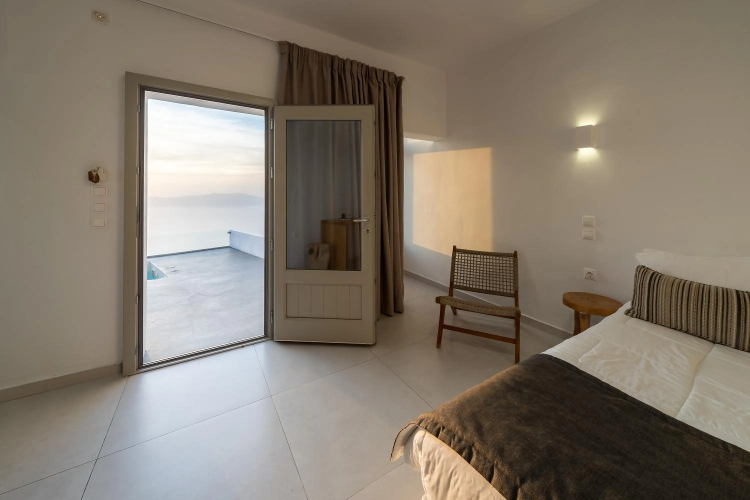 Bed in Smaro Studios