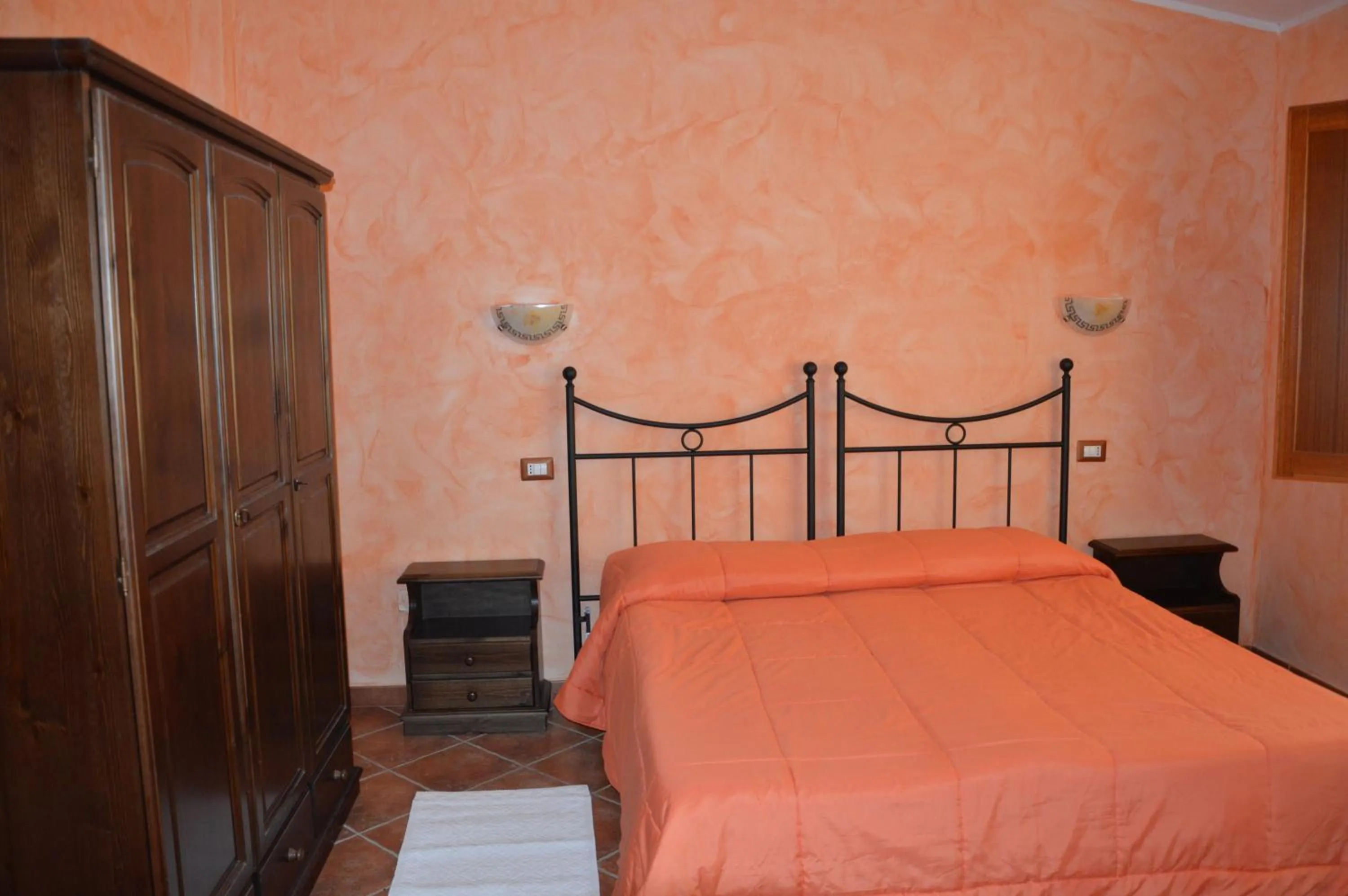 Photo of the whole room in Hotel Sant'elene