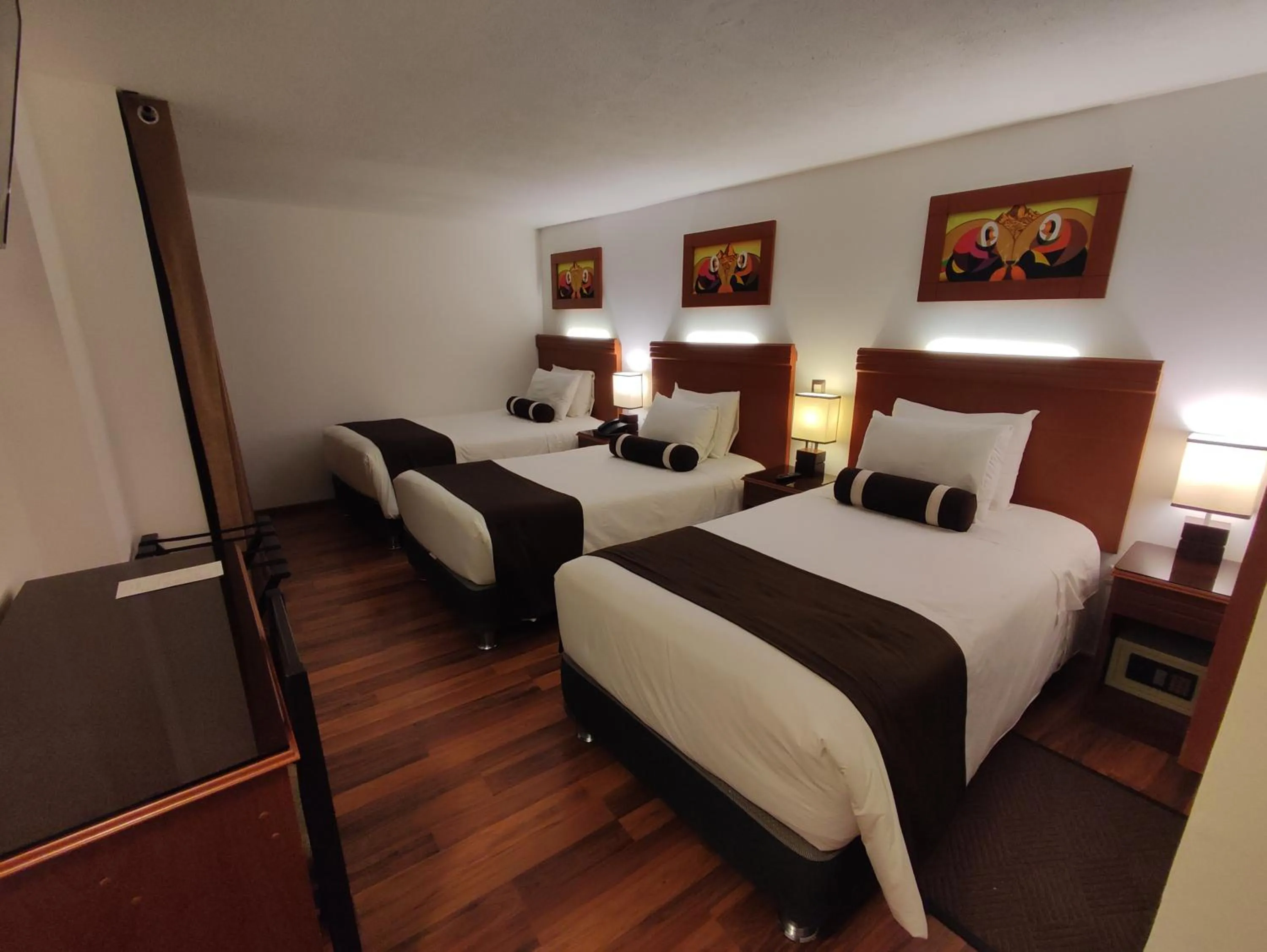 Photo of the whole room, Bed in Hotel Ferré Boulevard