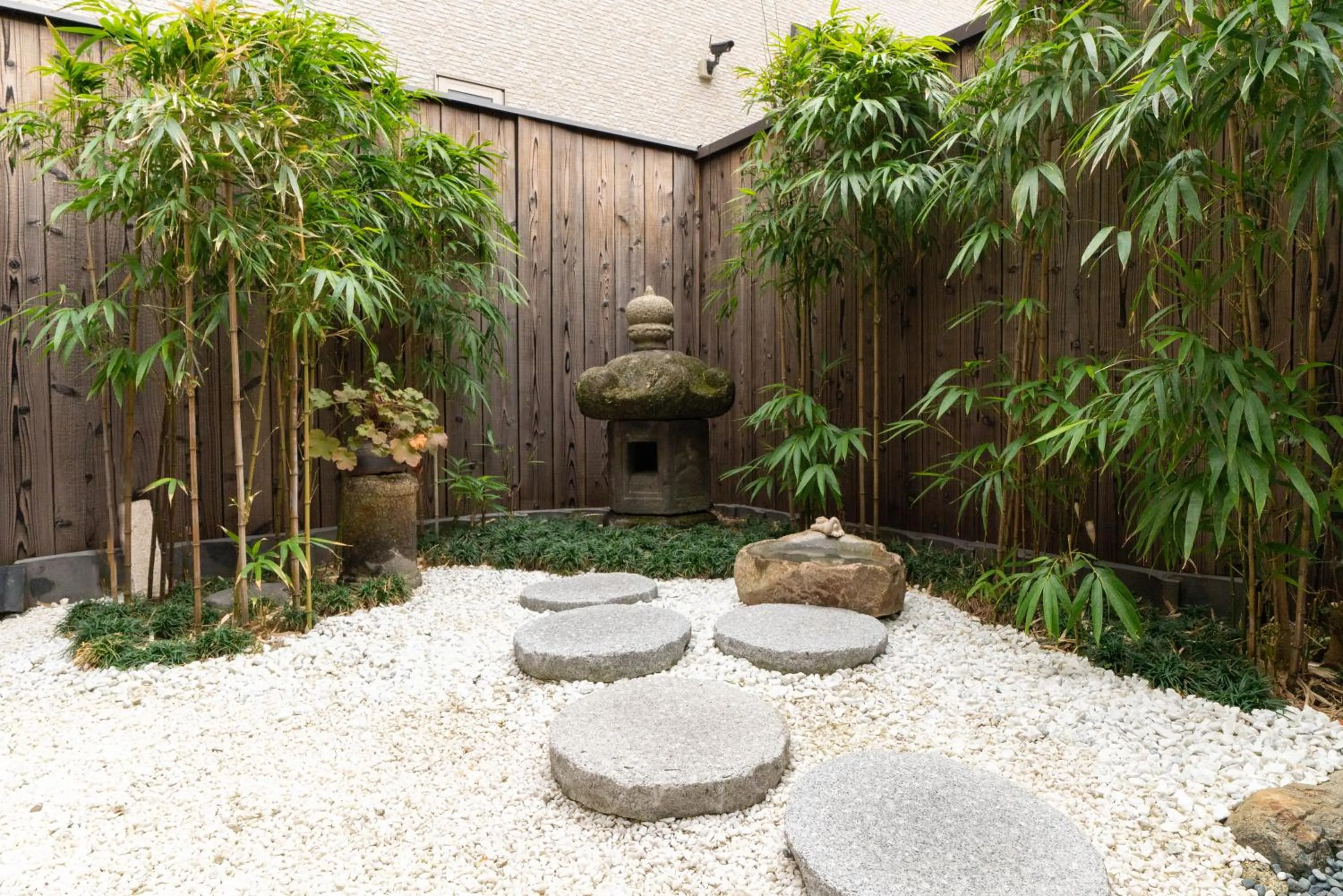Garden in Yurakuan - Awagami Residence Inn