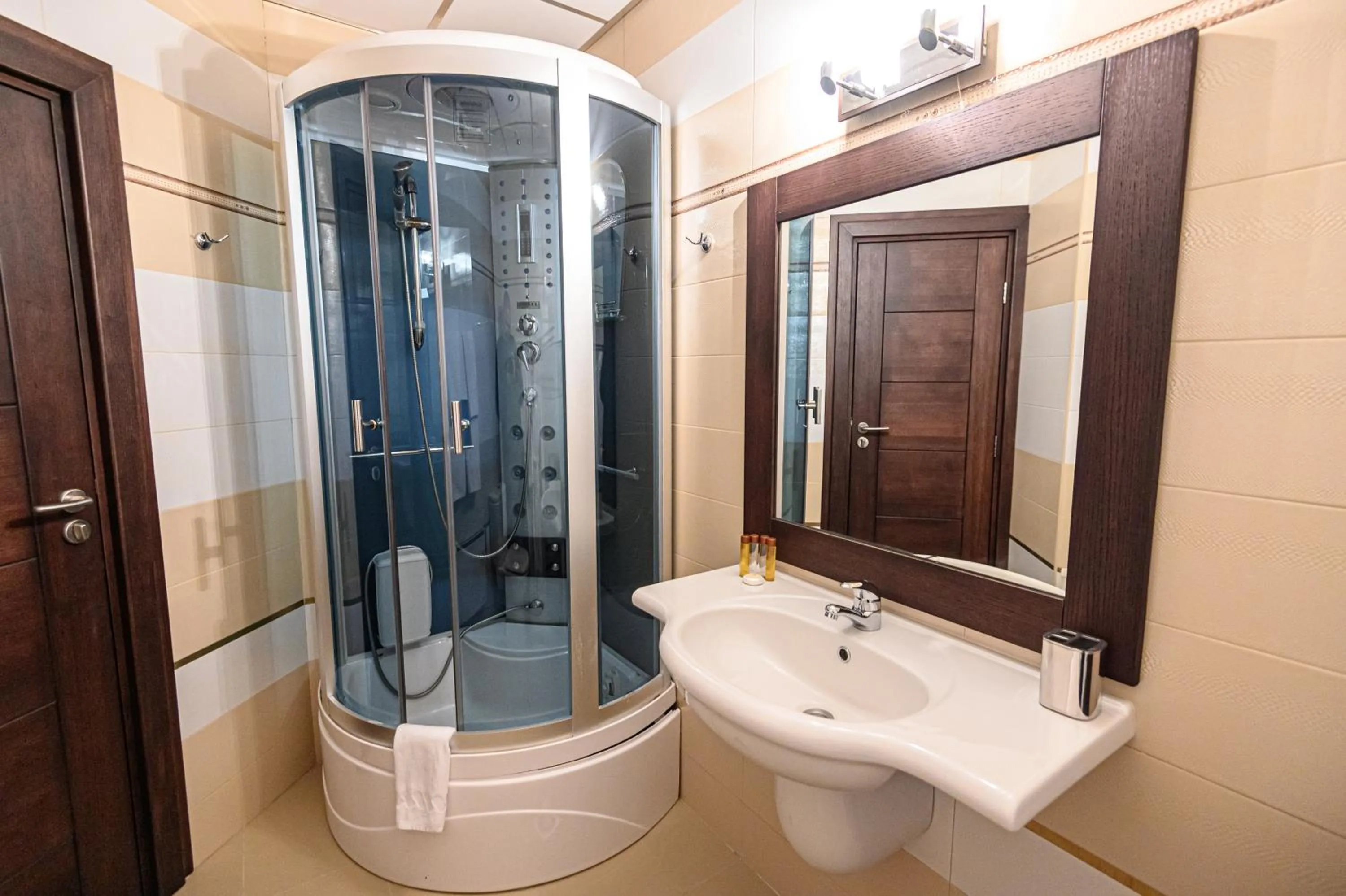 Bathroom in Vihren Royal Palace