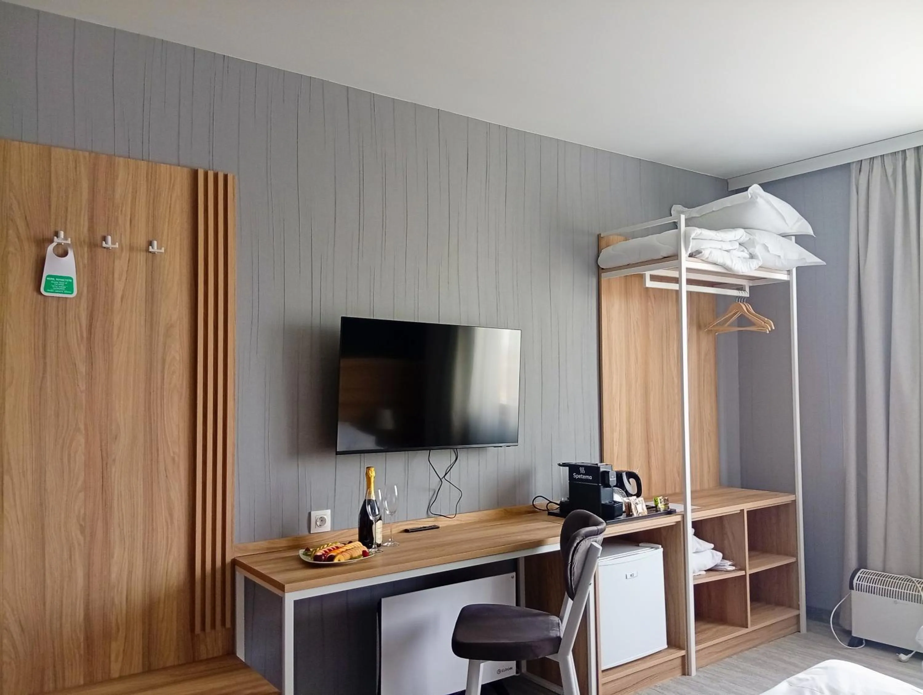 TV and multimedia in Vihren Royal Palace