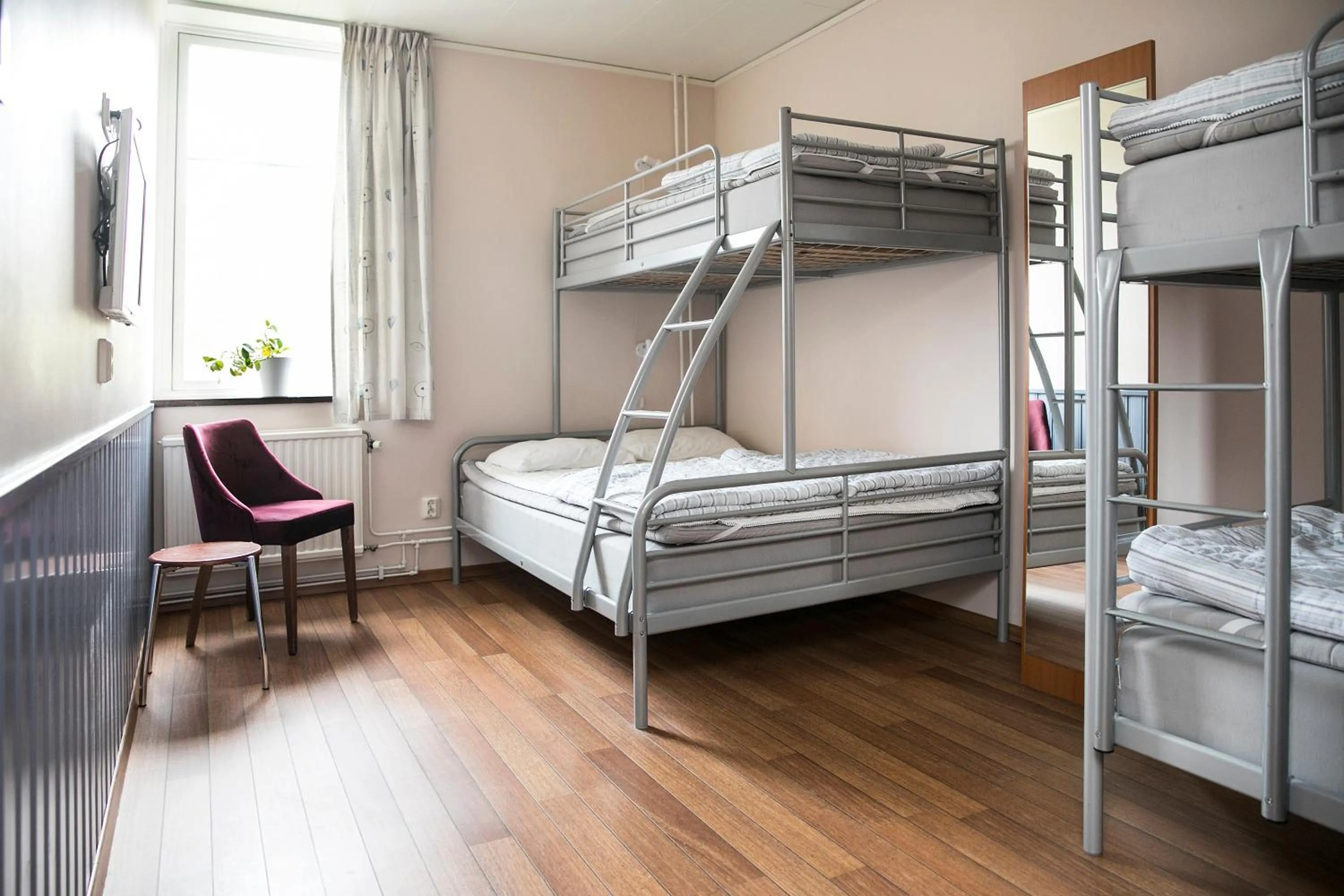 Bedroom, Bed in Kvibergs Vandrarhem - Hostel