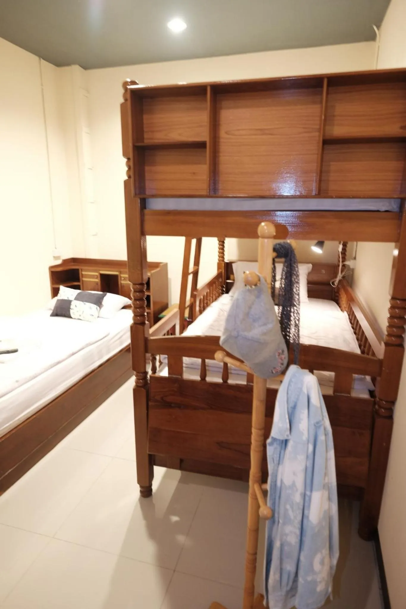 Bedroom, Bed in Khaosan Station