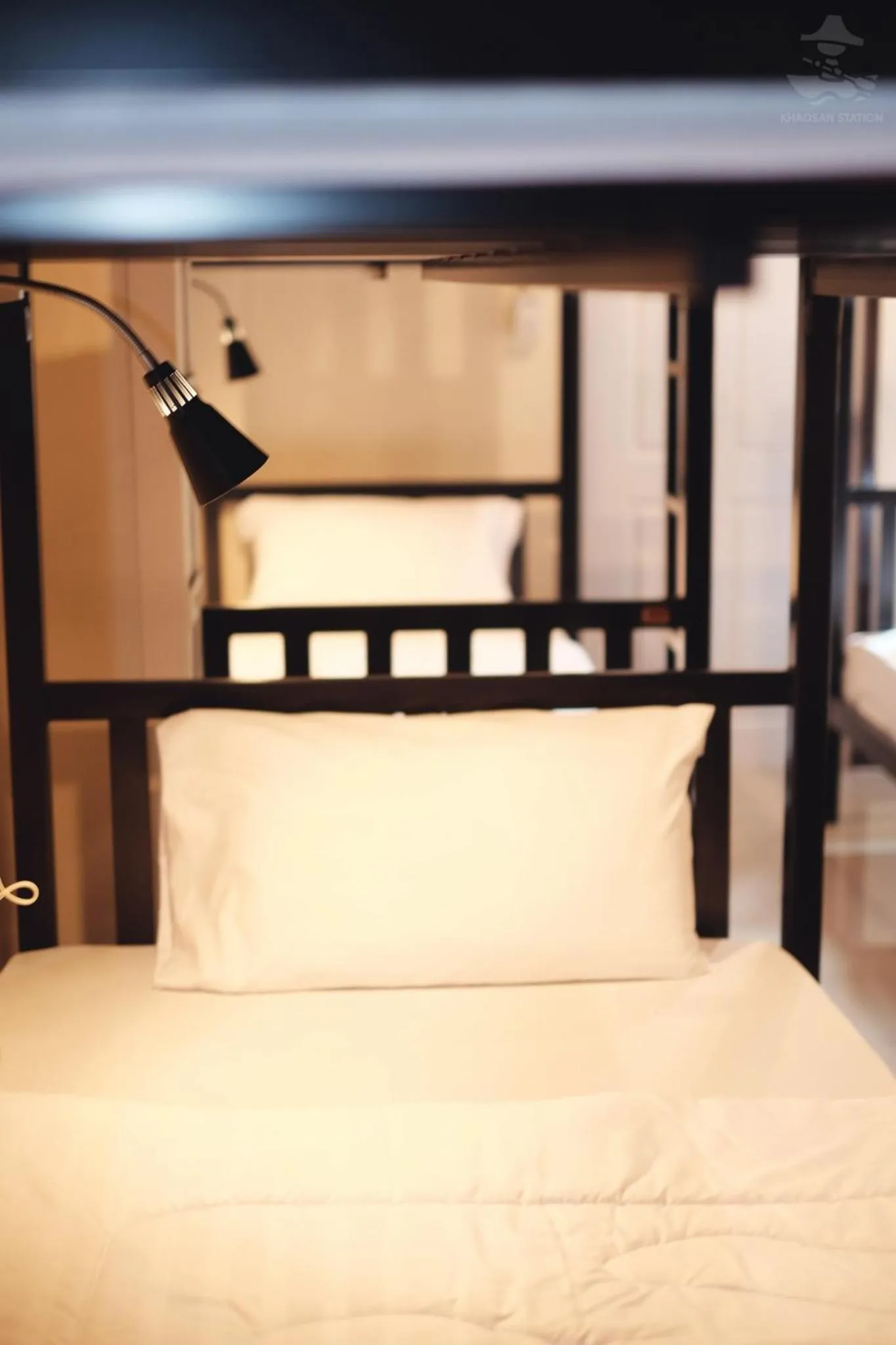 Bedroom, Bed in Khaosan Station