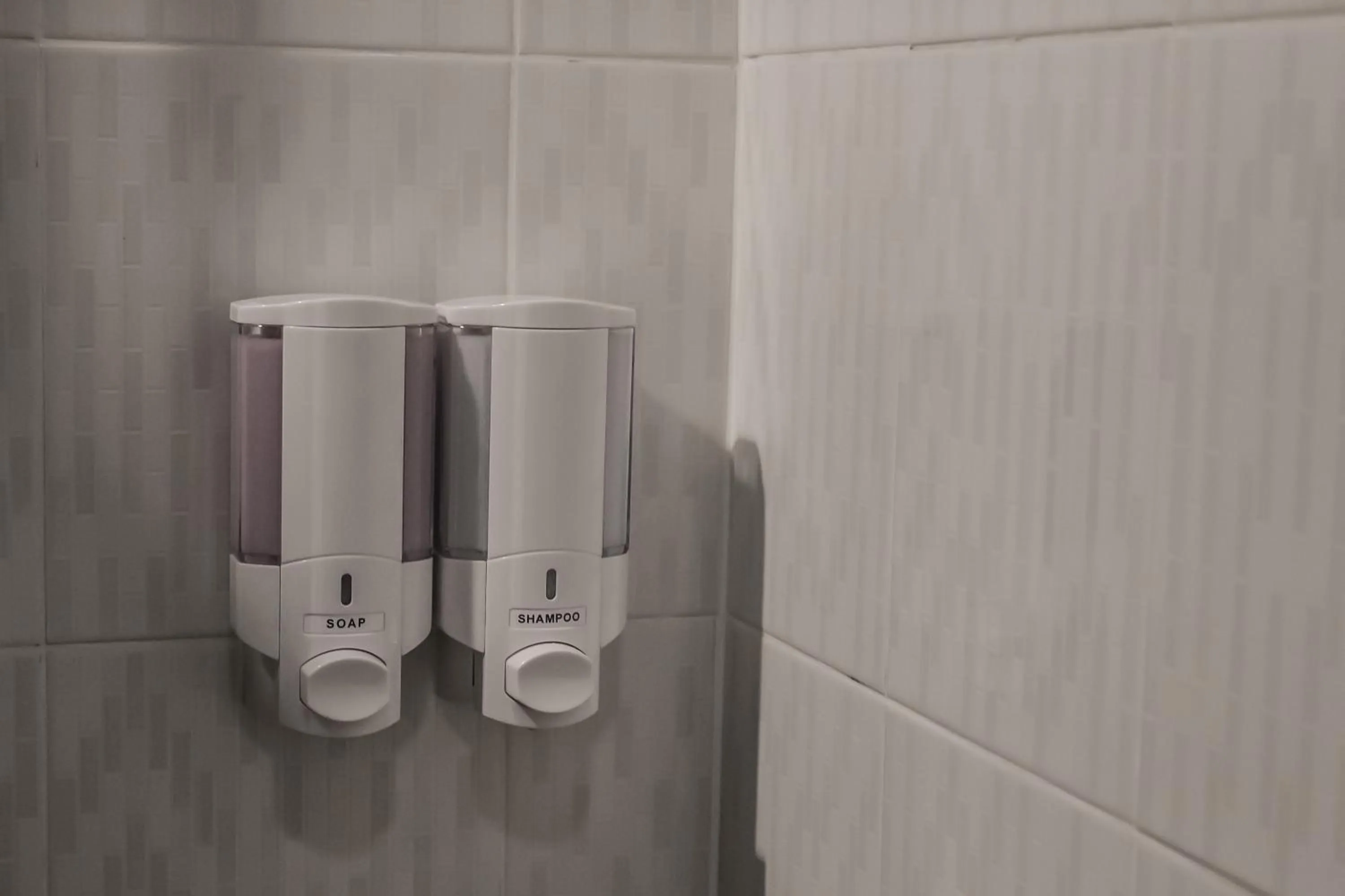 Bathroom in Khaosan Station