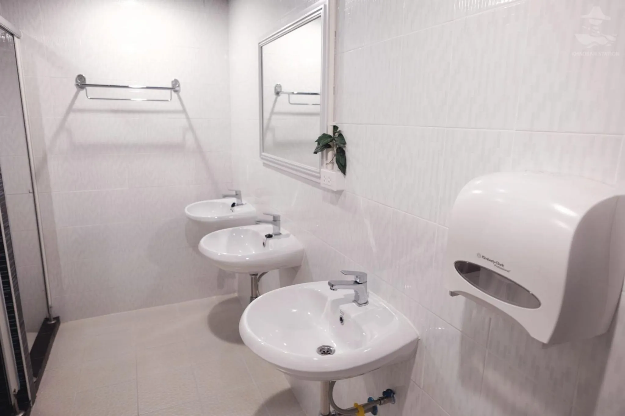 Toilet in Khaosan Station