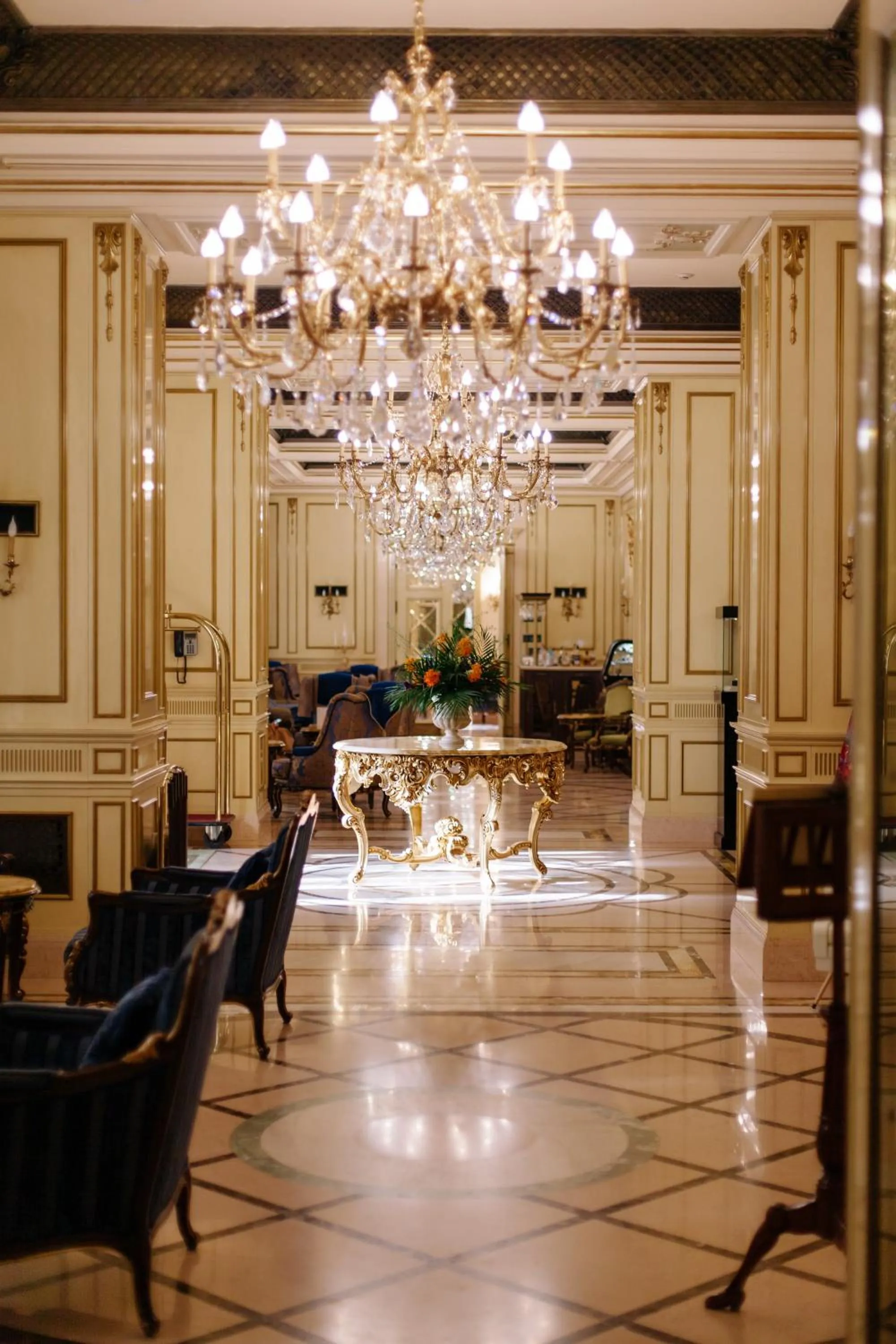 Lobby or reception in Hotel Bristol