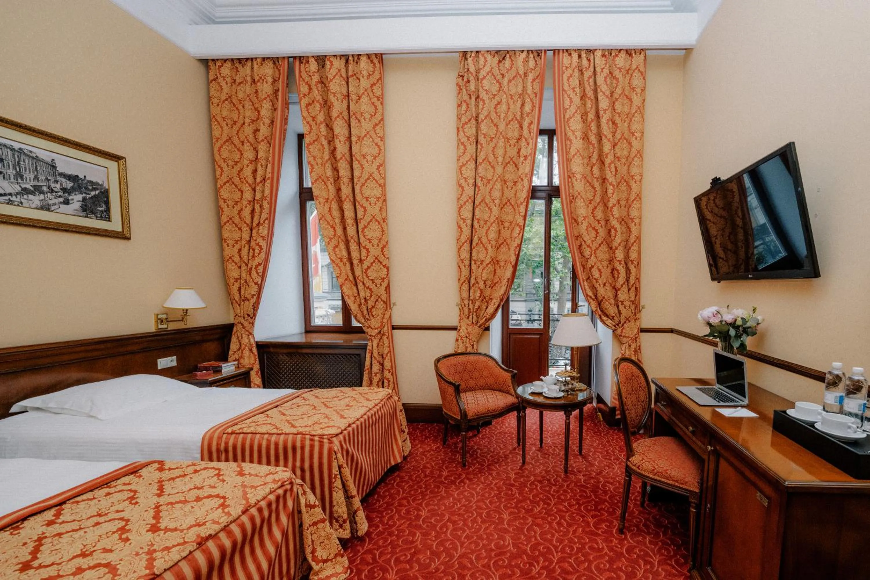 Bed in Hotel Bristol