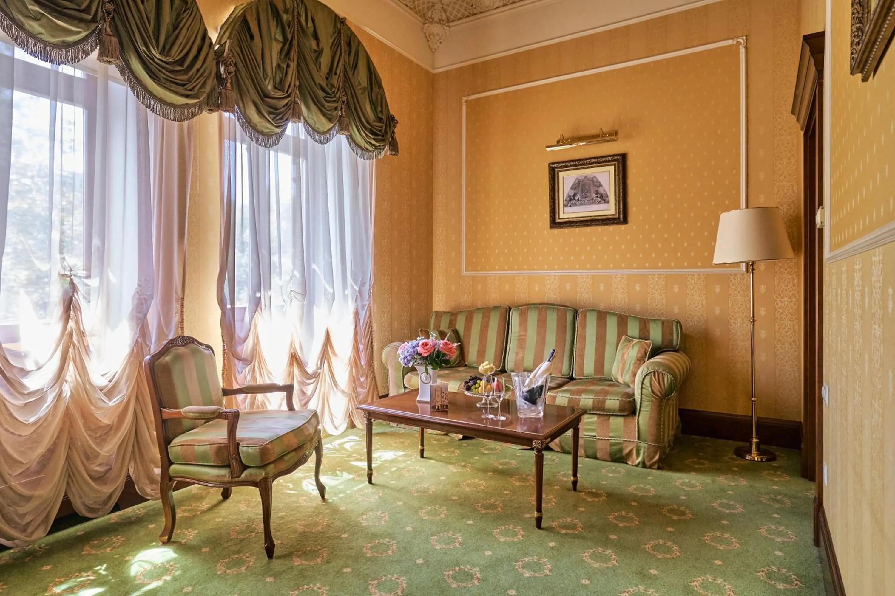 Living room in Hotel Bristol