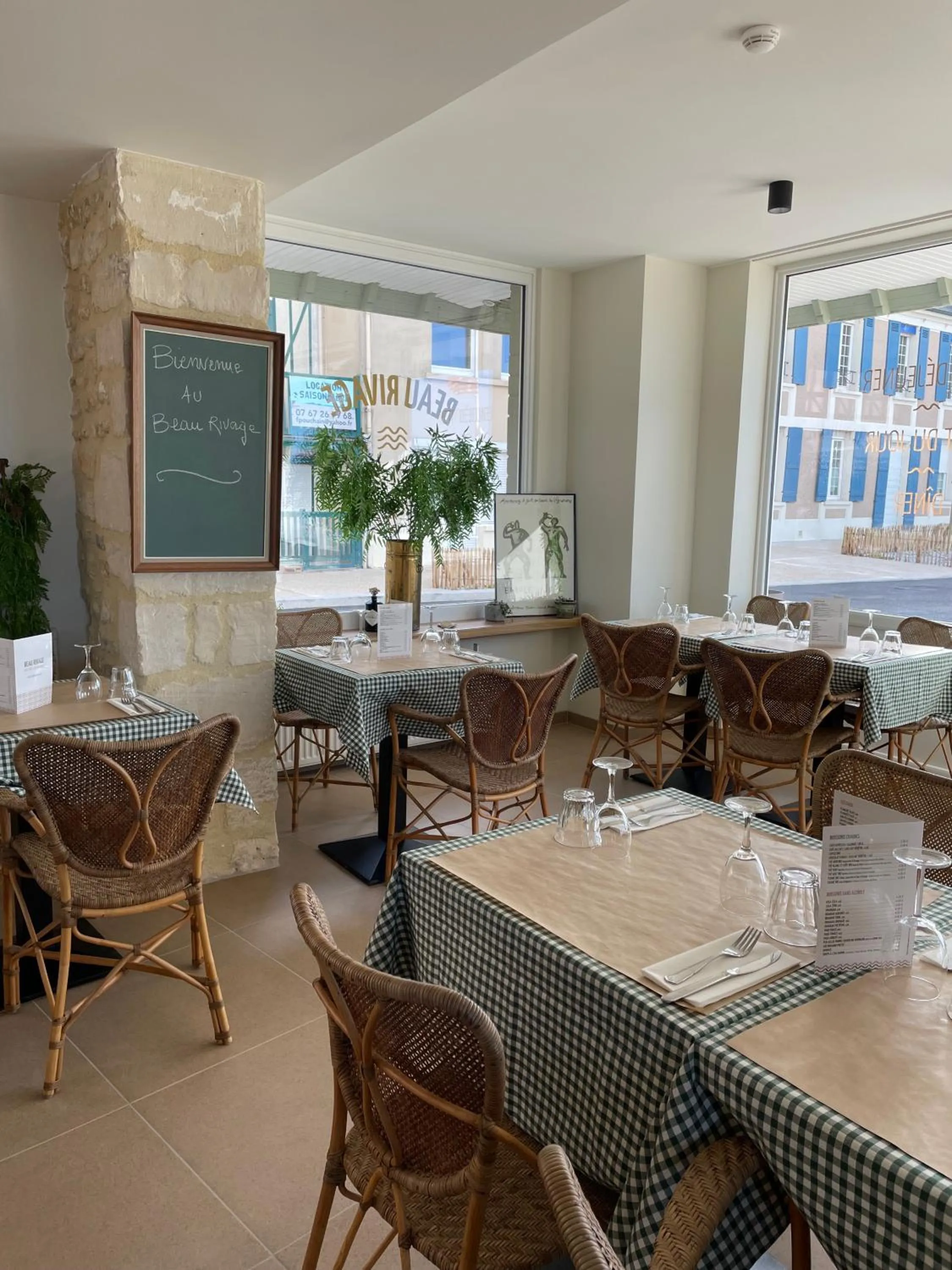 Property building in Beau Rivage Hôtel-Restaurant