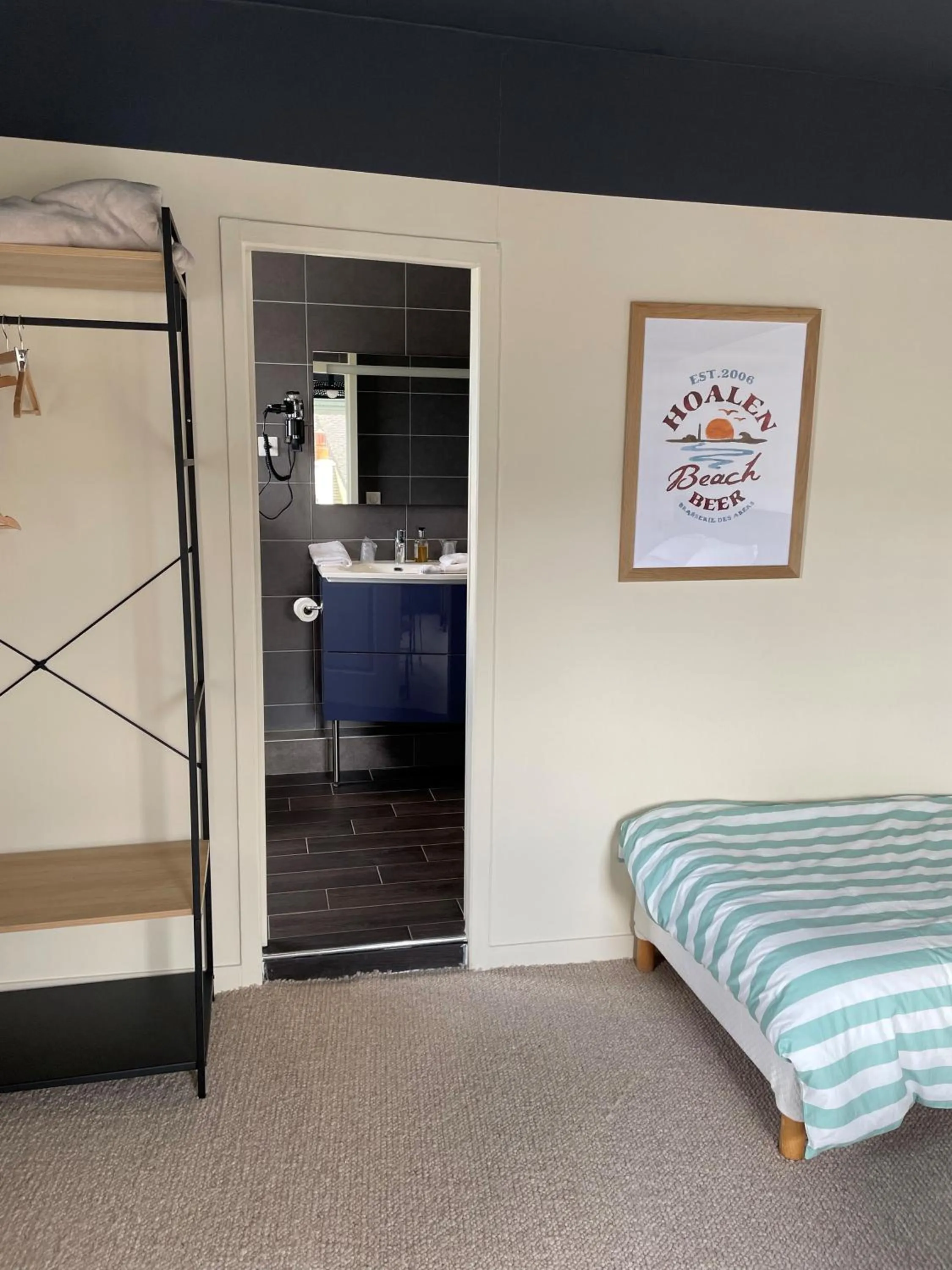 Bed in Beau Rivage Hôtel-Restaurant