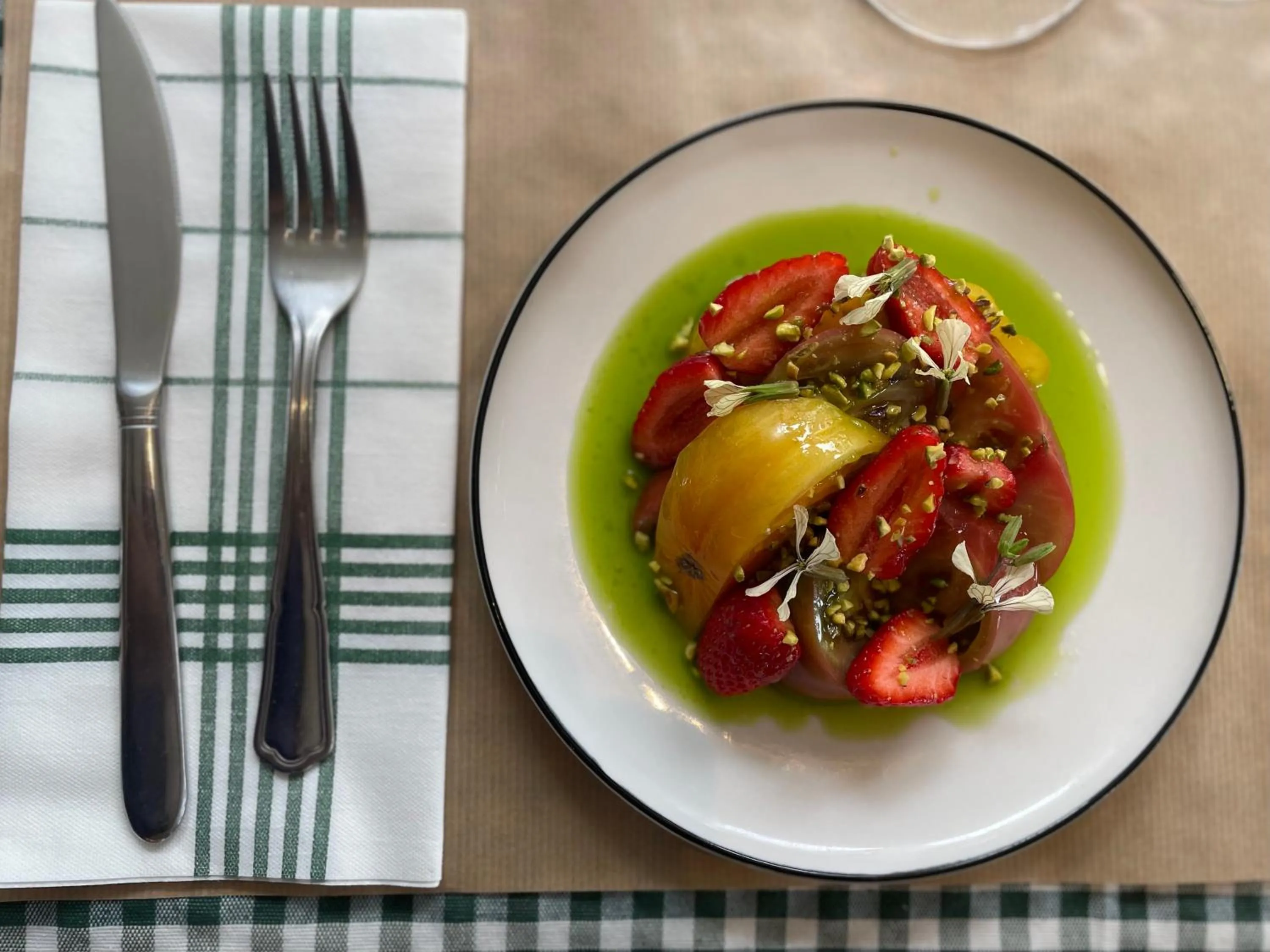 Restaurant/places to eat in Beau Rivage Hôtel-Restaurant