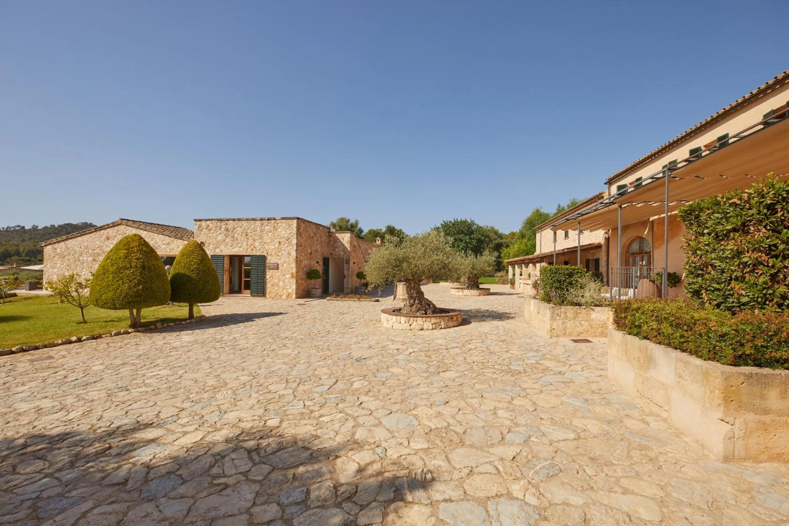 Property building in Hotel Rural Es Riquers