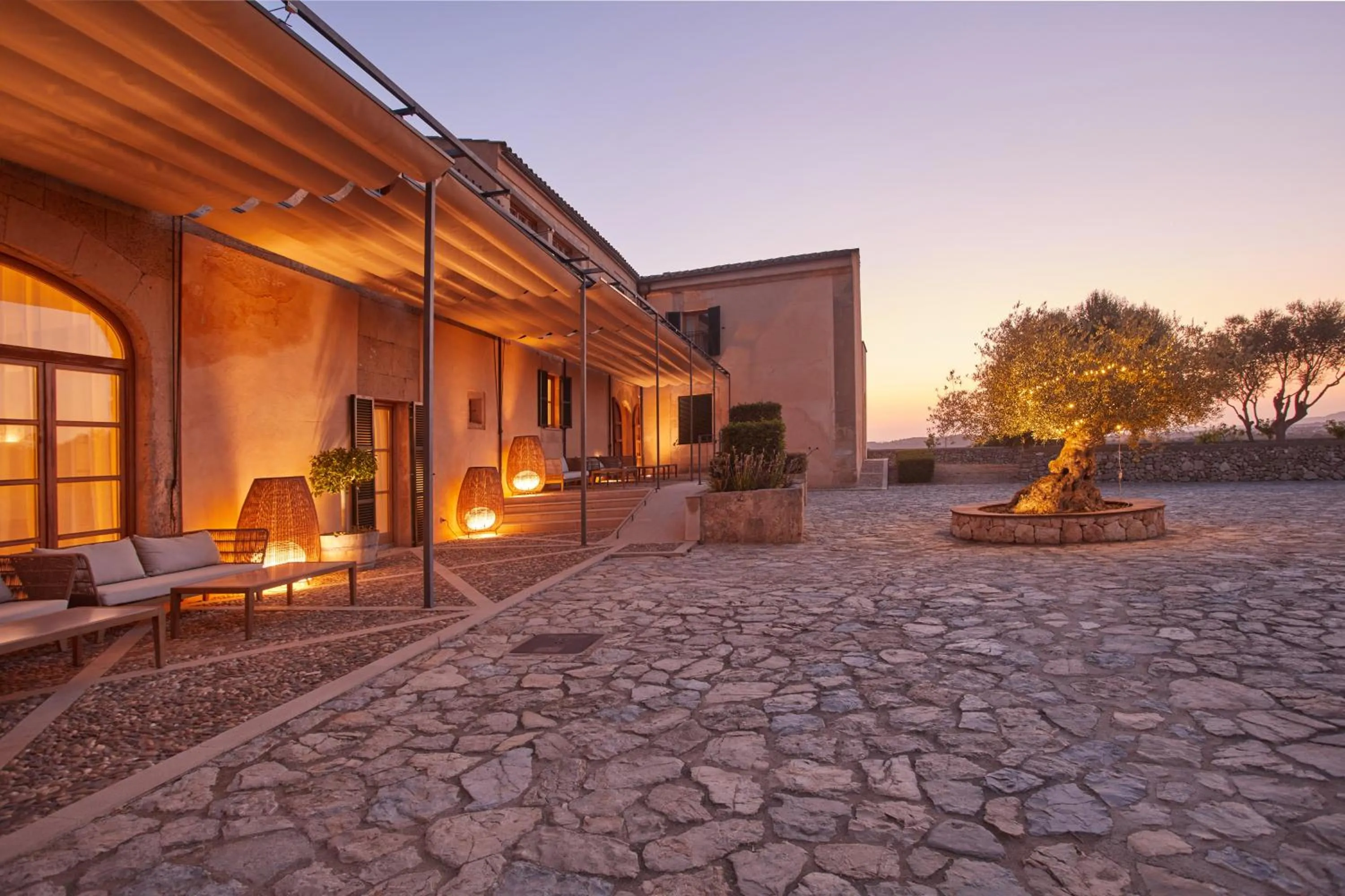 Property building in Hotel Rural Es Riquers