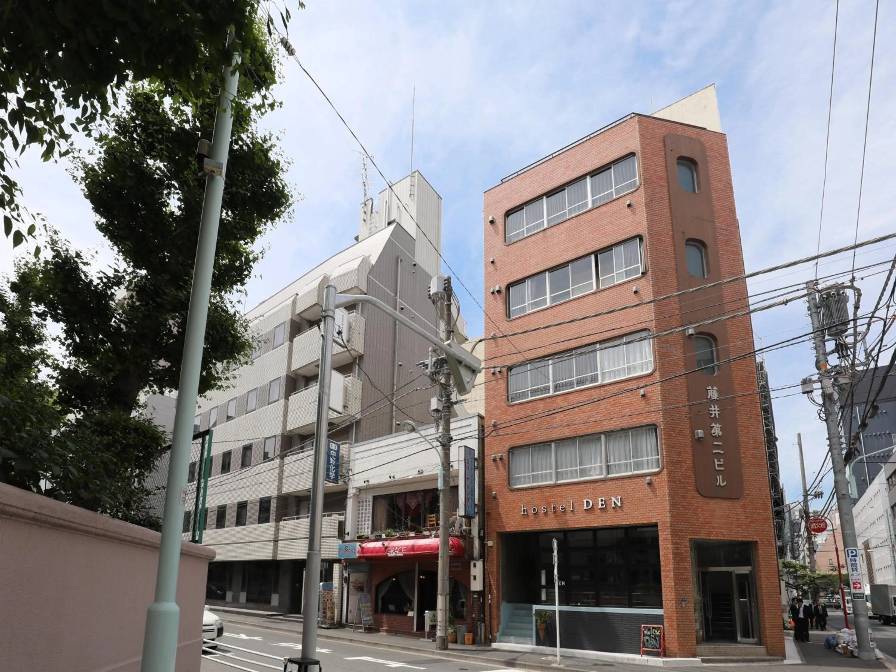 Property building in hostel DEN